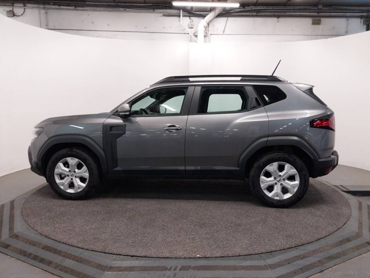 Vente en ligne Dacia Duster  Hybrid 155 au prix de 28 500 €