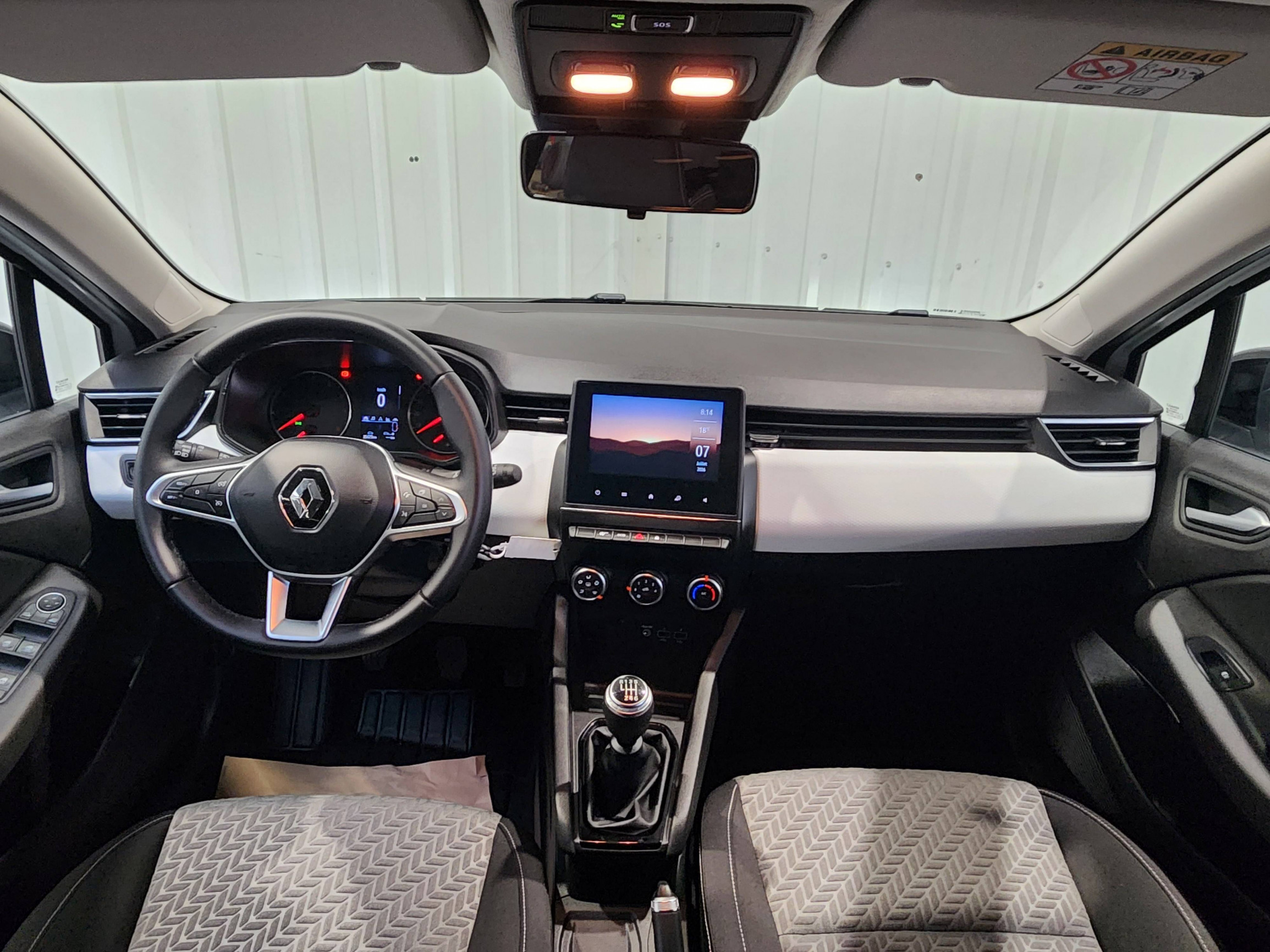 Vente en ligne Renault Clio 5 Clio TCe 90 au prix de 14 390 €