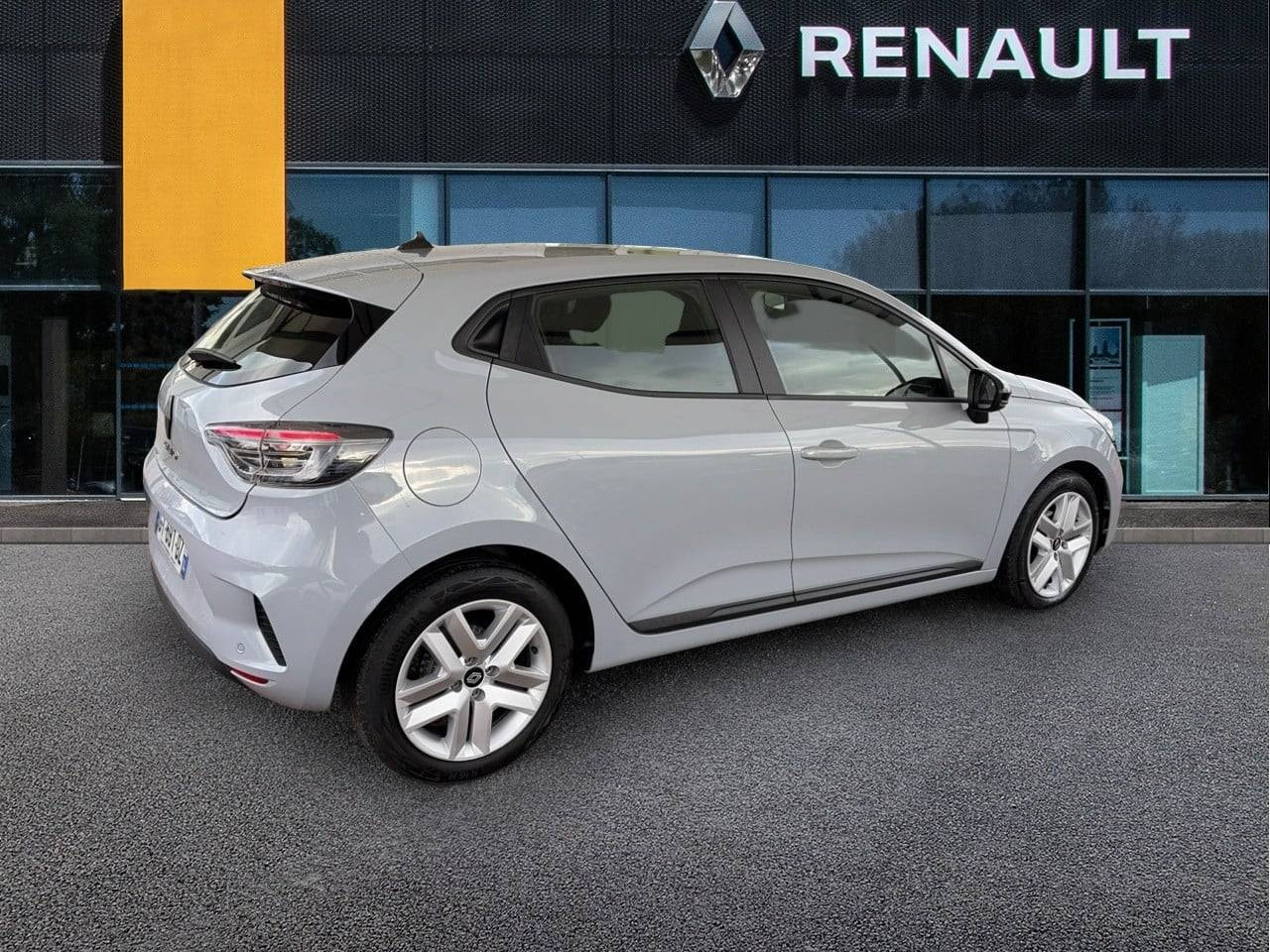 Vente en ligne Renault Clio 5 Clio TCe 90 au prix de 14 990 €