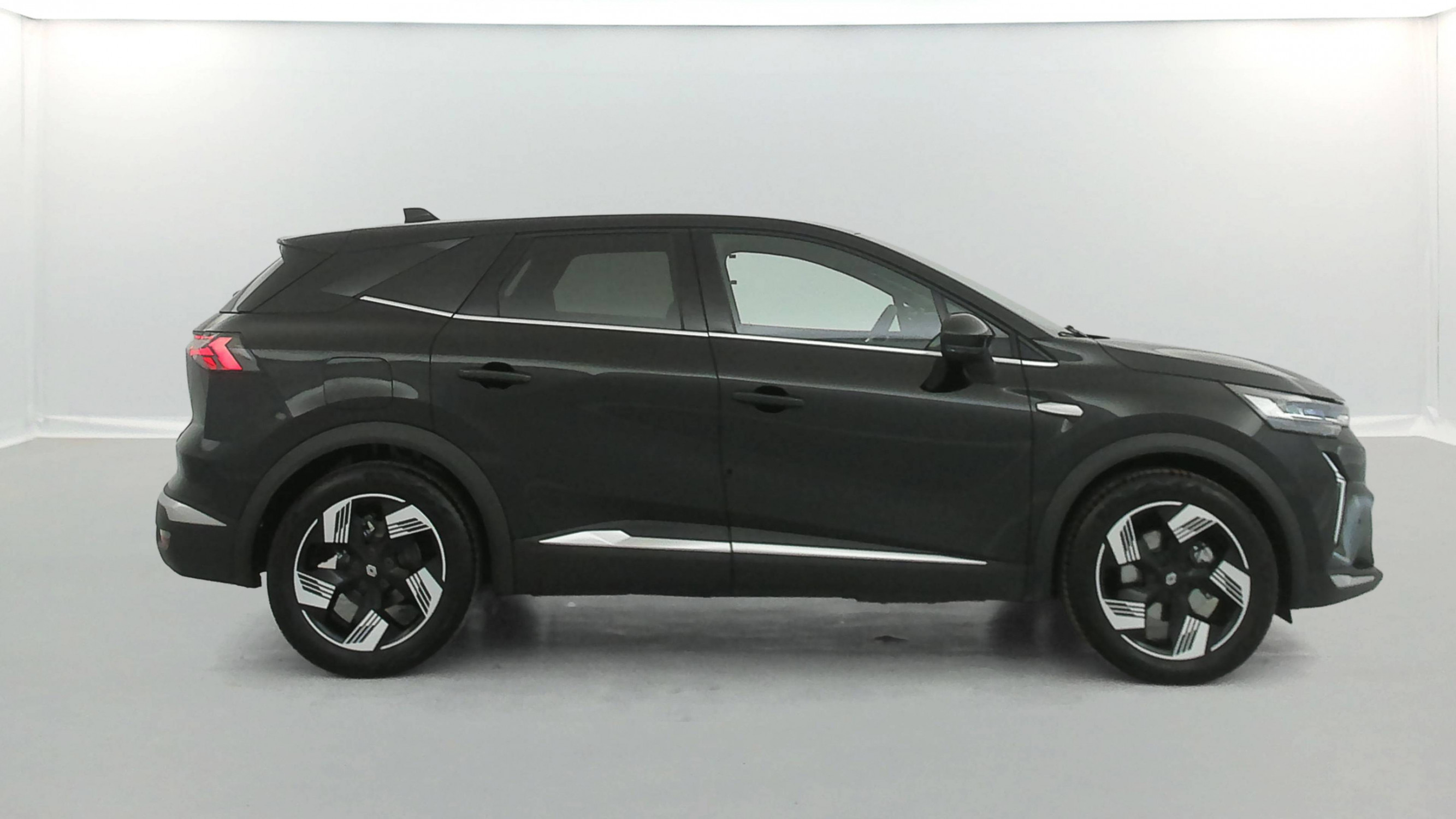 Vente en ligne Renault Symbioz  E-Tech full hybrid 145 au prix de 26 291 €