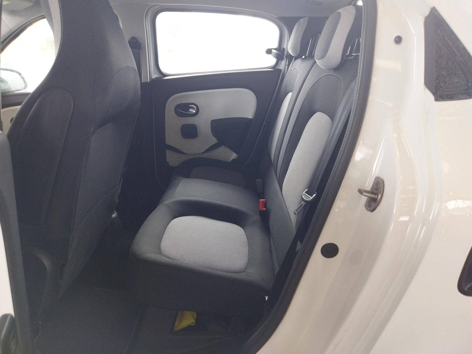 Vente en ligne Renault Twingo 3  SCe 65 - 21 au prix de 12 990 €