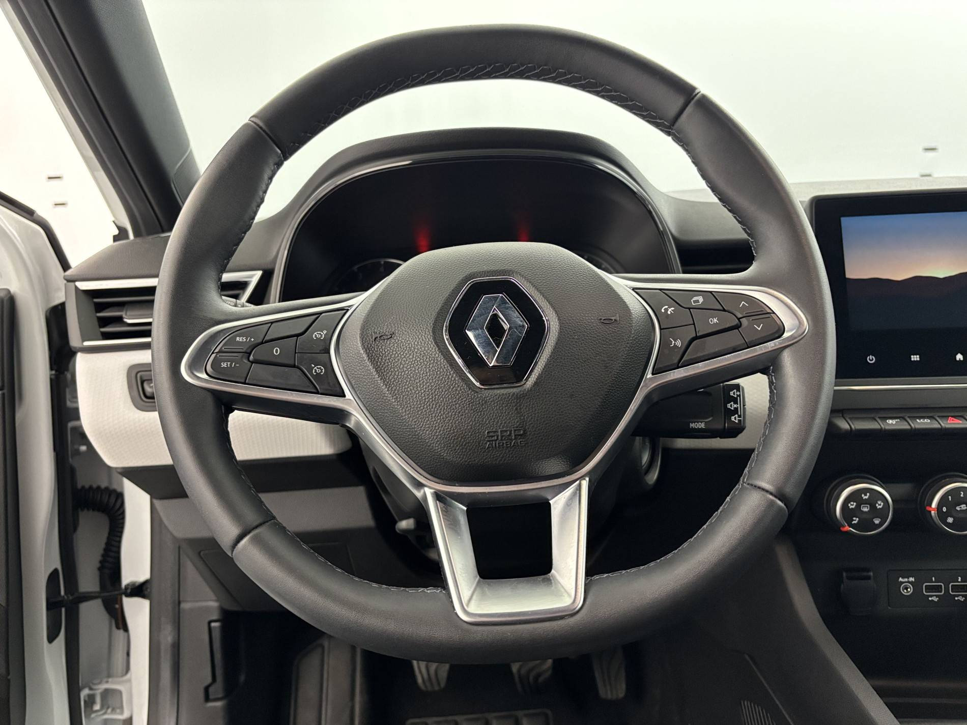 Vente en ligne Renault Clio 5 Clio TCe 90 - 21N au prix de 14 290 €