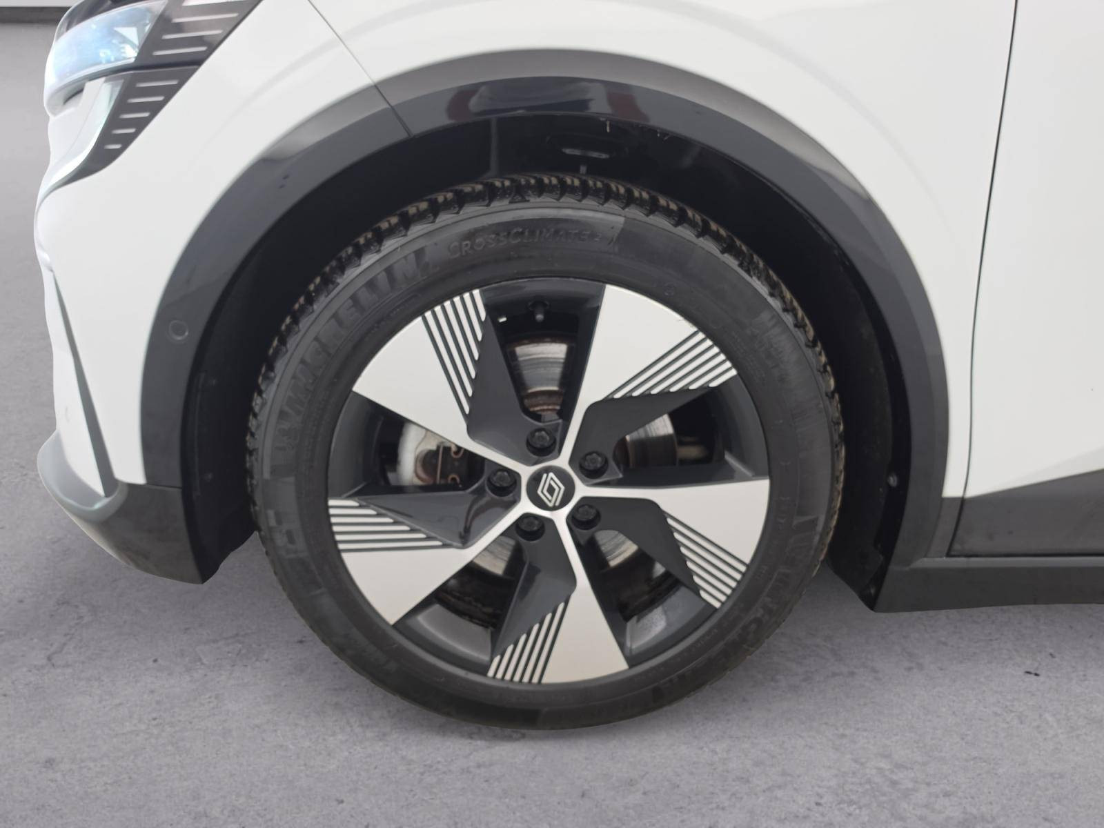 Vente en ligne Renault Megane E-Tech  EV40 130ch standard charge au prix de 20 290 €