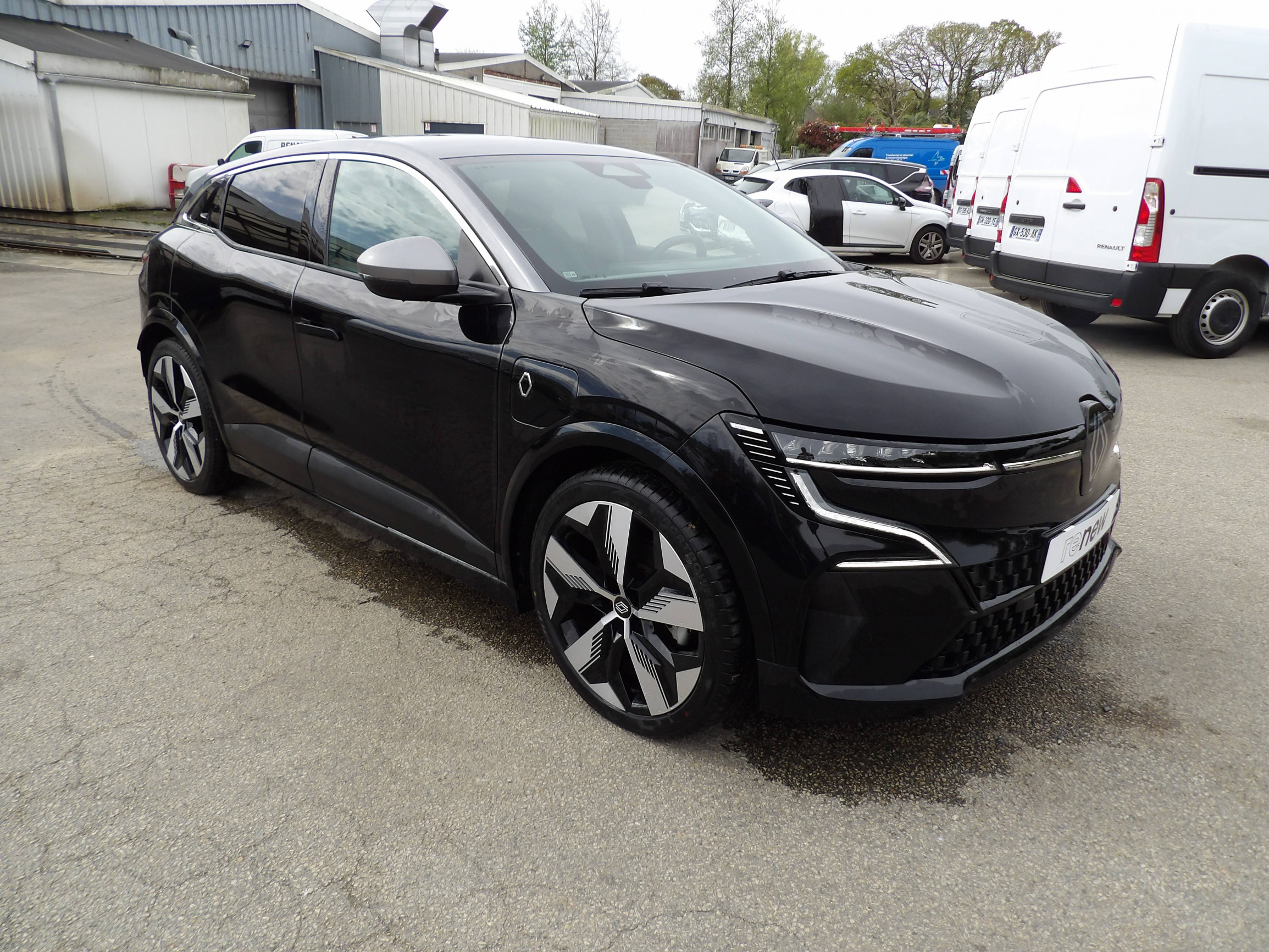 Vente en ligne Renault Megane E-Tech  EV60 220 ch super charge au prix de 24 499 €