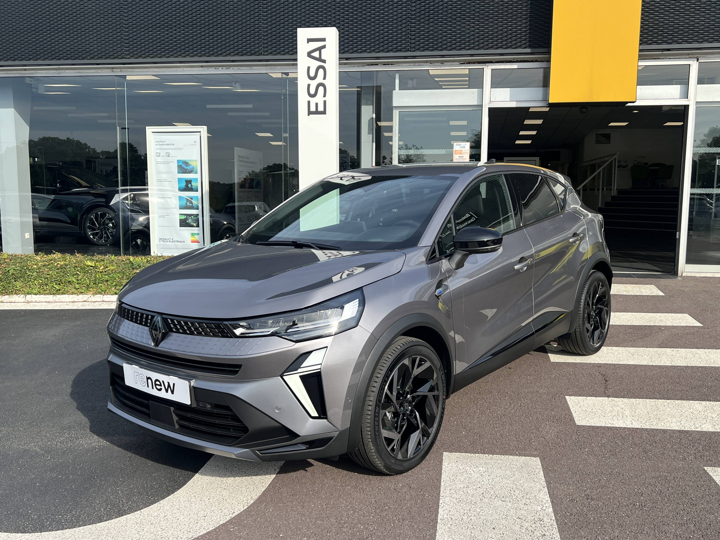 Renault Captur  E-Tech full hybrid 160 ch occasion de 2025 en vente à Saint-Lô
