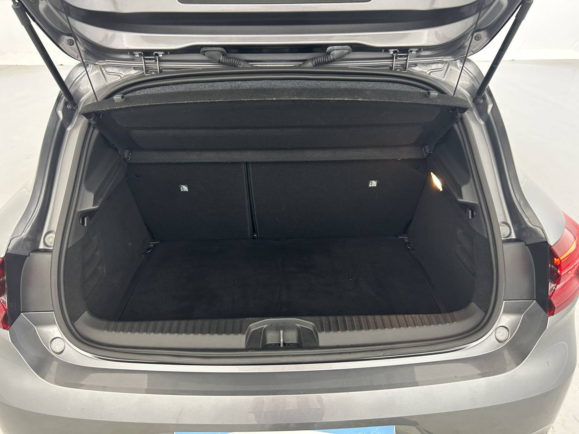 Vente en ligne Renault Clio 5 Clio TCe 90 au prix de 14 990 €