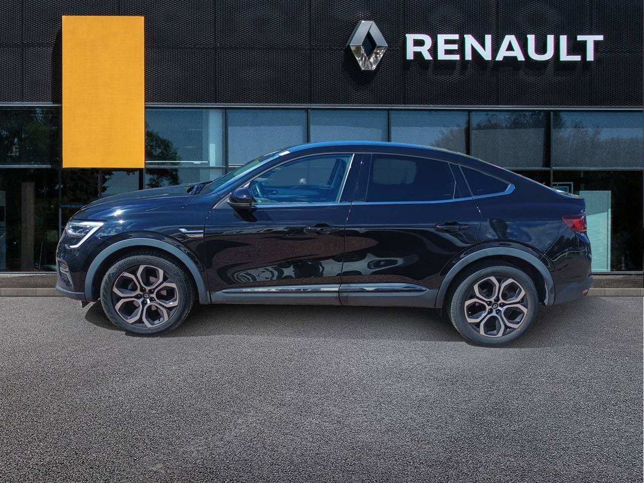 Vente en ligne Renault Arkana  mild hybrid 140 EDC FAP - 22 au prix de 19 990 €