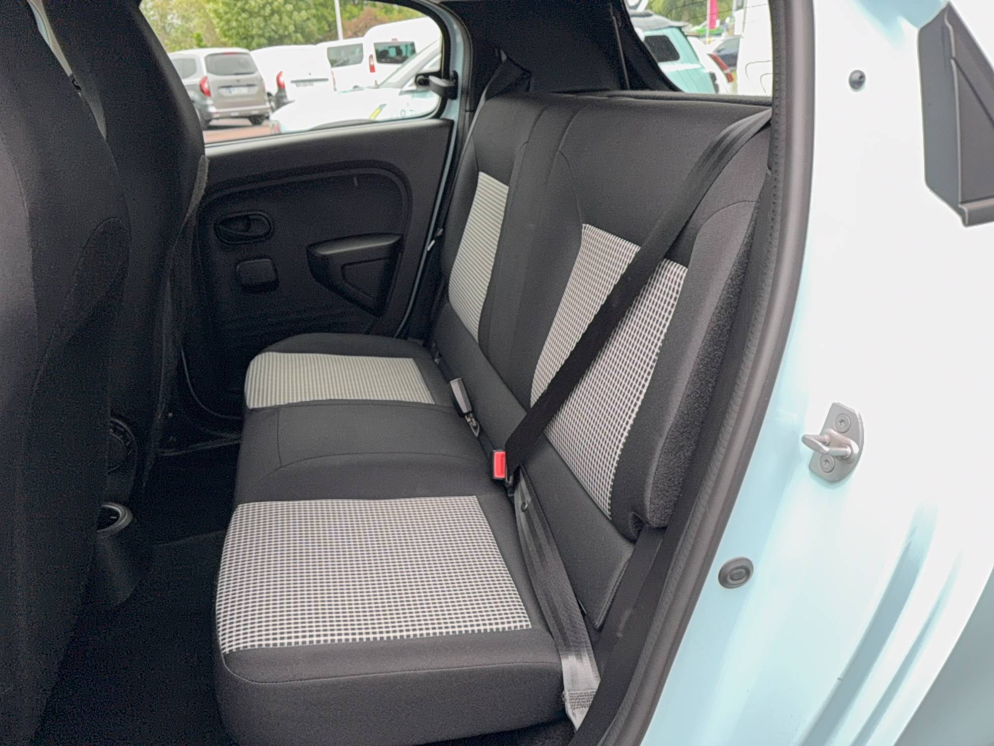 Vente en ligne Renault Twingo Electrique Twingo III E-Tech au prix de 11 990 €