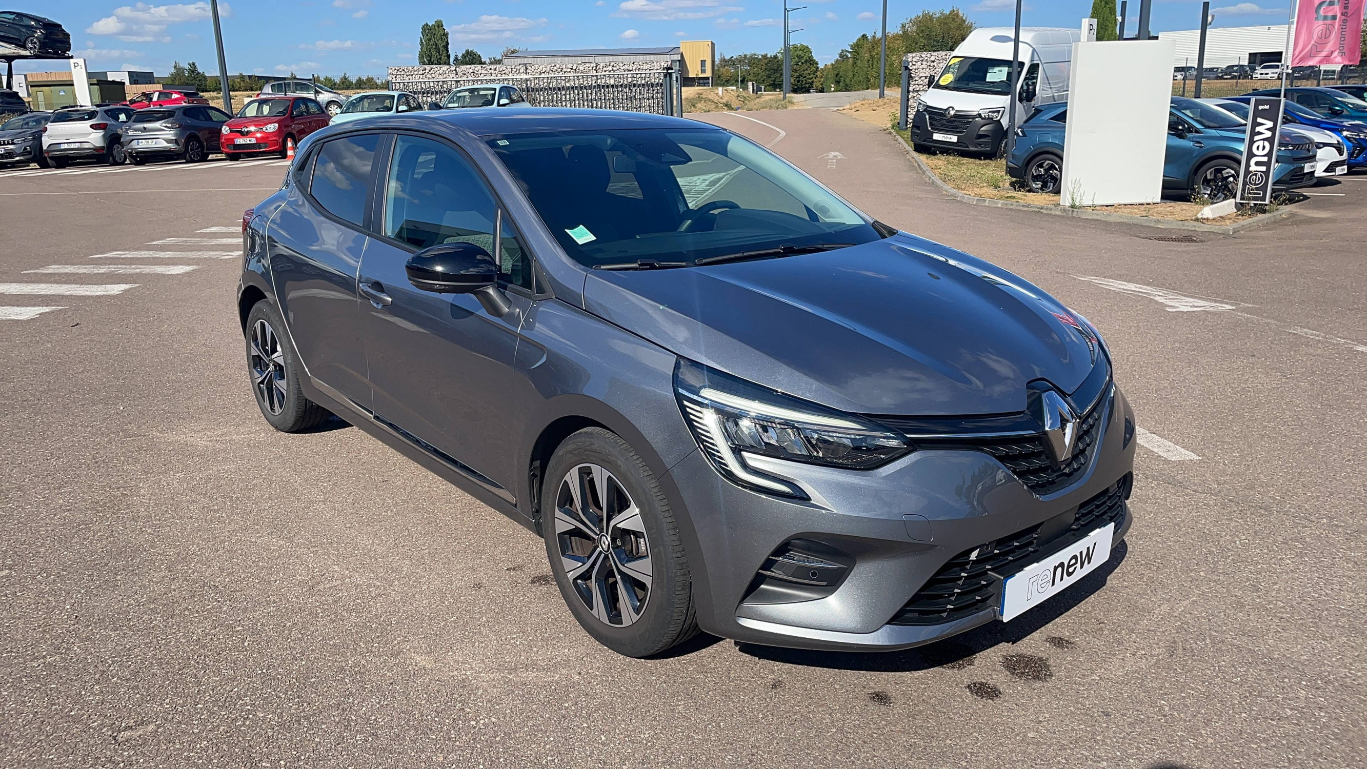 Vente en ligne Renault Clio 5 Clio TCe 100 GPL au prix de 14 990 €