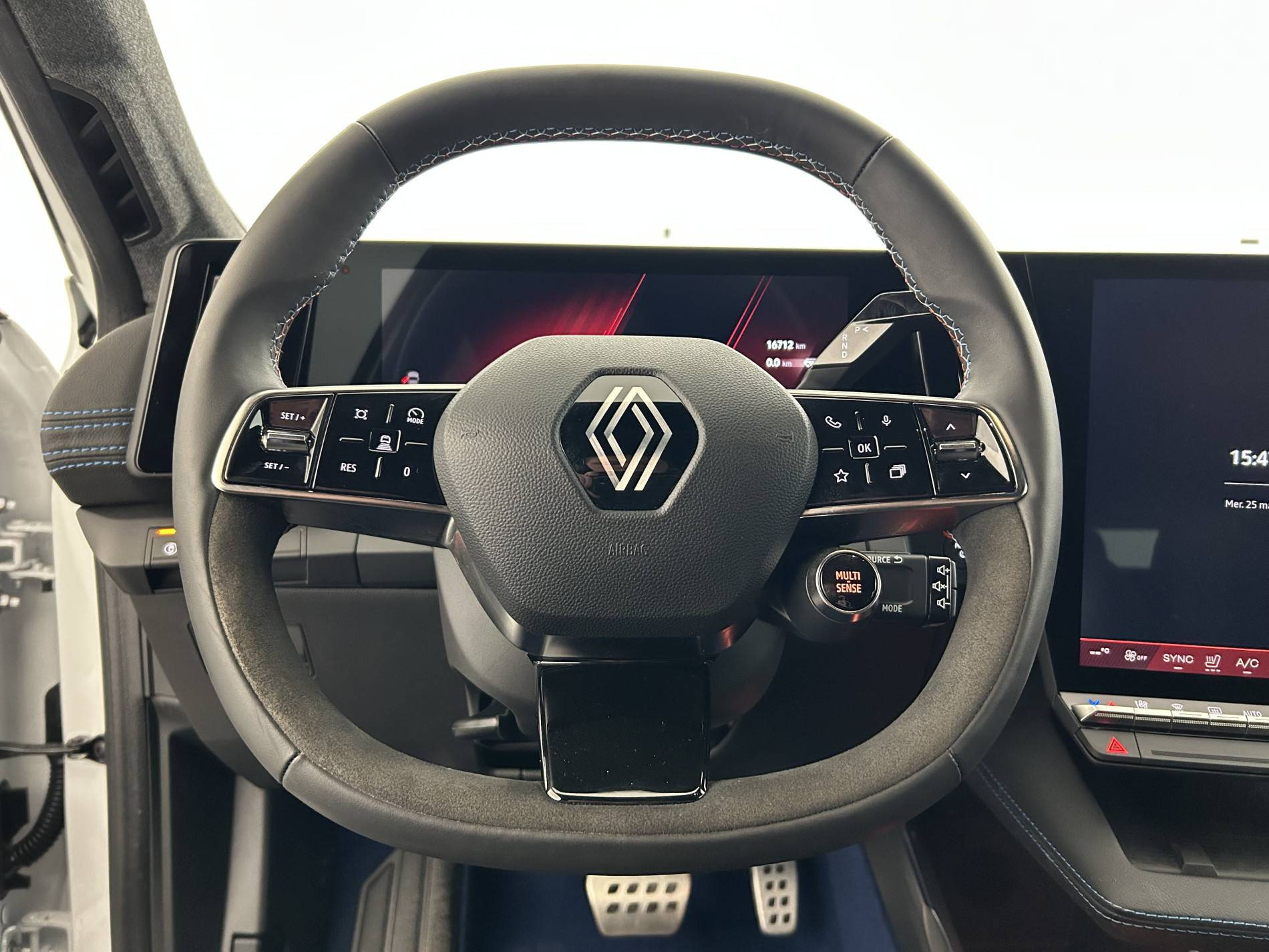 Vente en ligne Renault Scenic E-Tech  220 ch grande autonomie au prix de 37 590 €