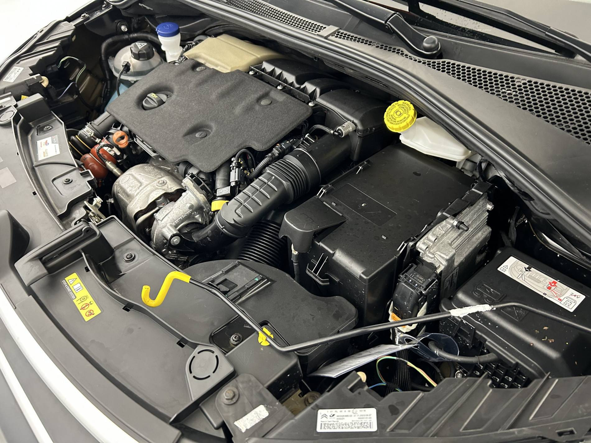 Vente en ligne Citroën C3  BlueHDi 100 ch BVM6 au prix de 11 990 €