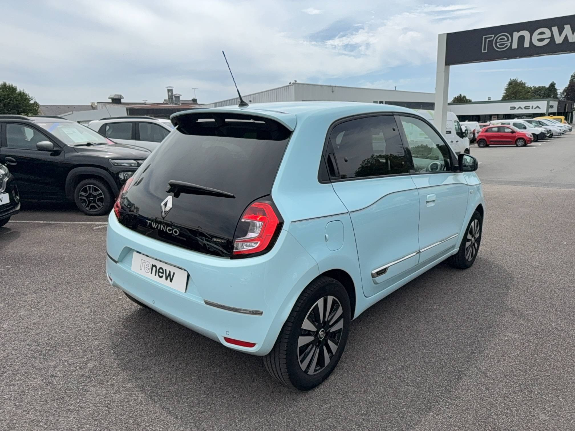 Vente en ligne Renault Twingo Electrique Twingo III E-Tech au prix de 12 490 €