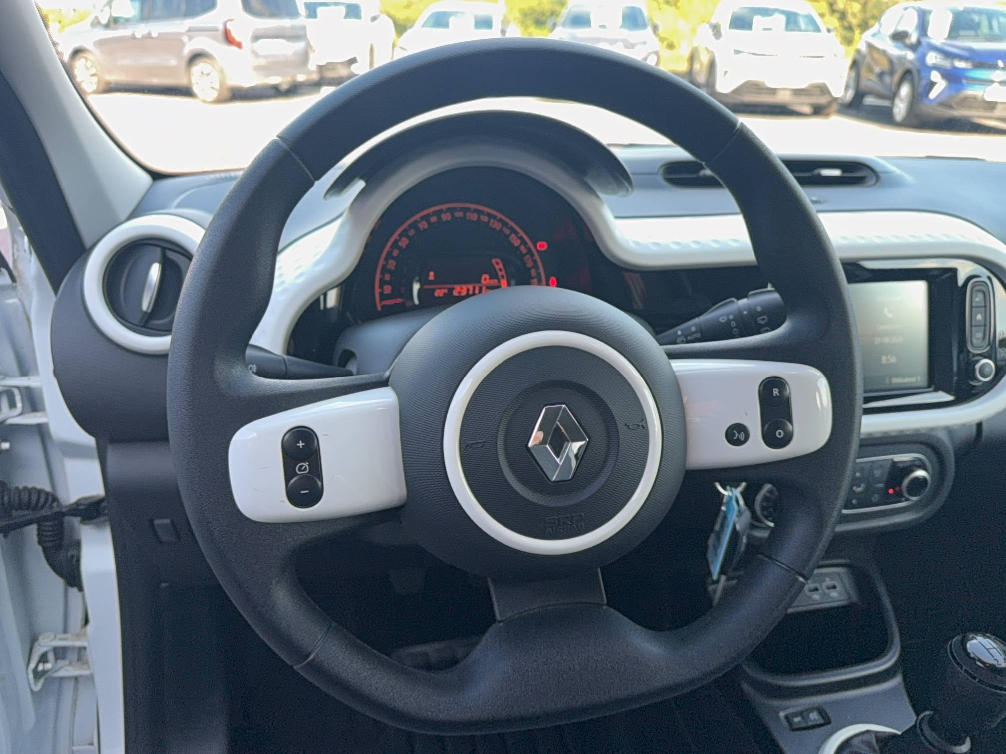 Vente en ligne Renault Twingo 3  SCe 65 - 21 au prix de 11 464 €