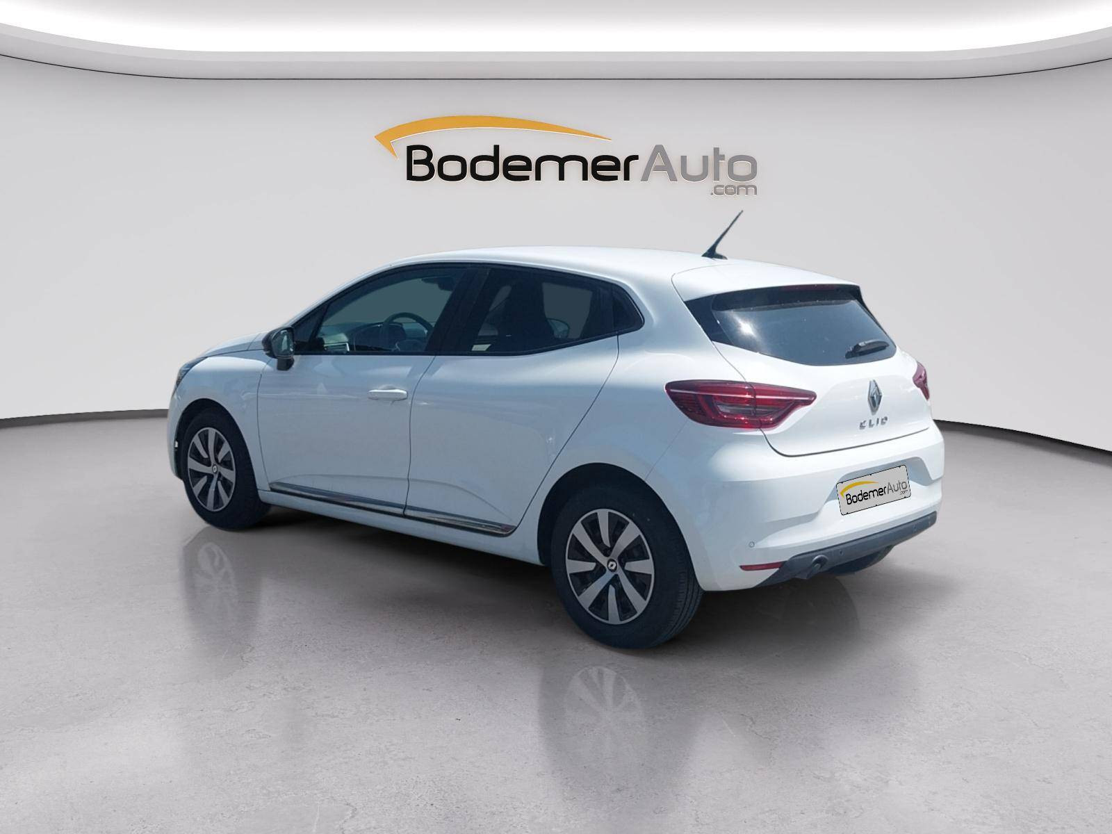 Vente en ligne Renault Clio 5 Clio TCe 90 au prix de 13 489 €