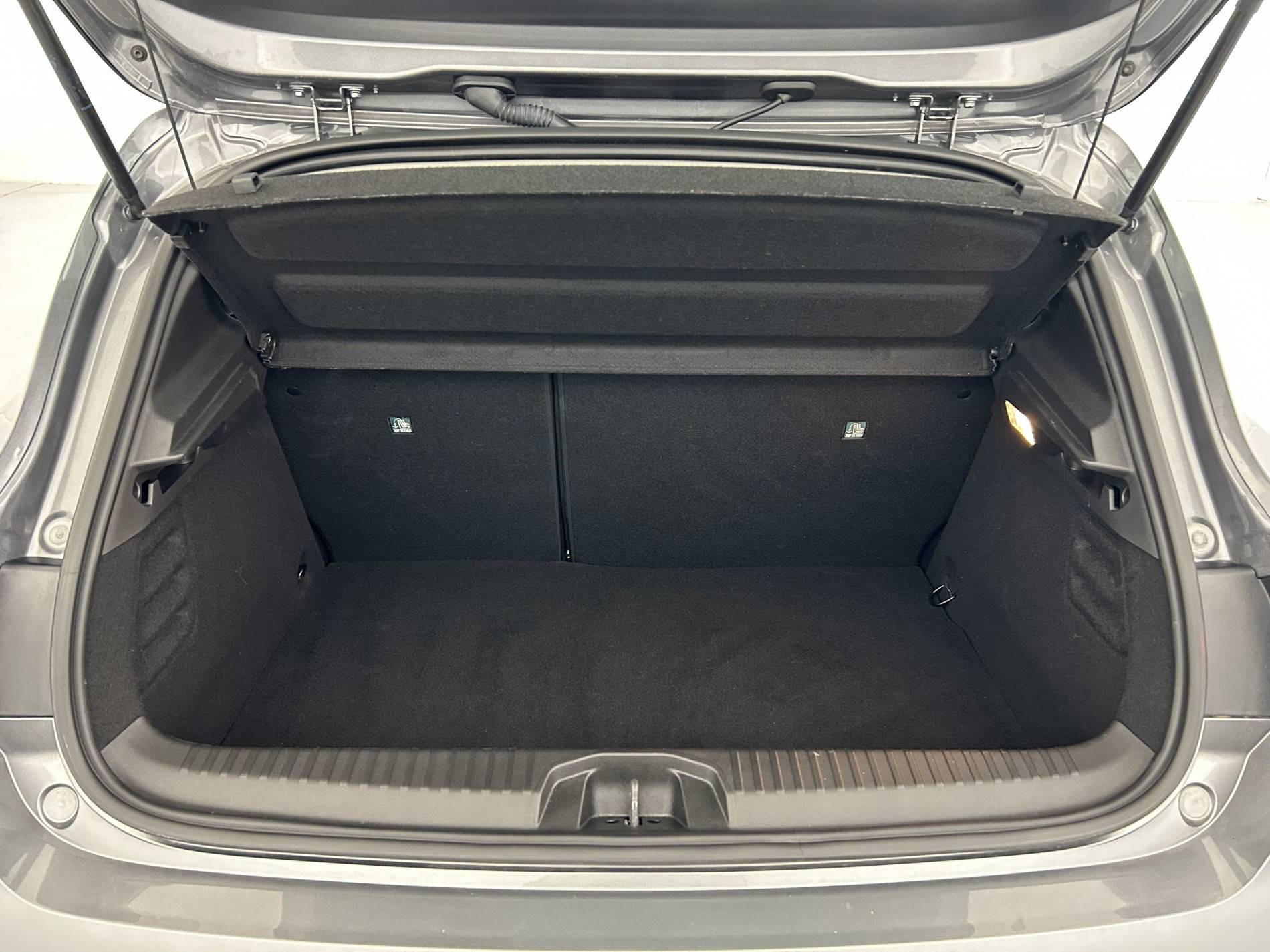 Vente en ligne Renault Clio 5 Clio E-Tech full hybrid 145 ch GSR2 au prix de 19 900 €