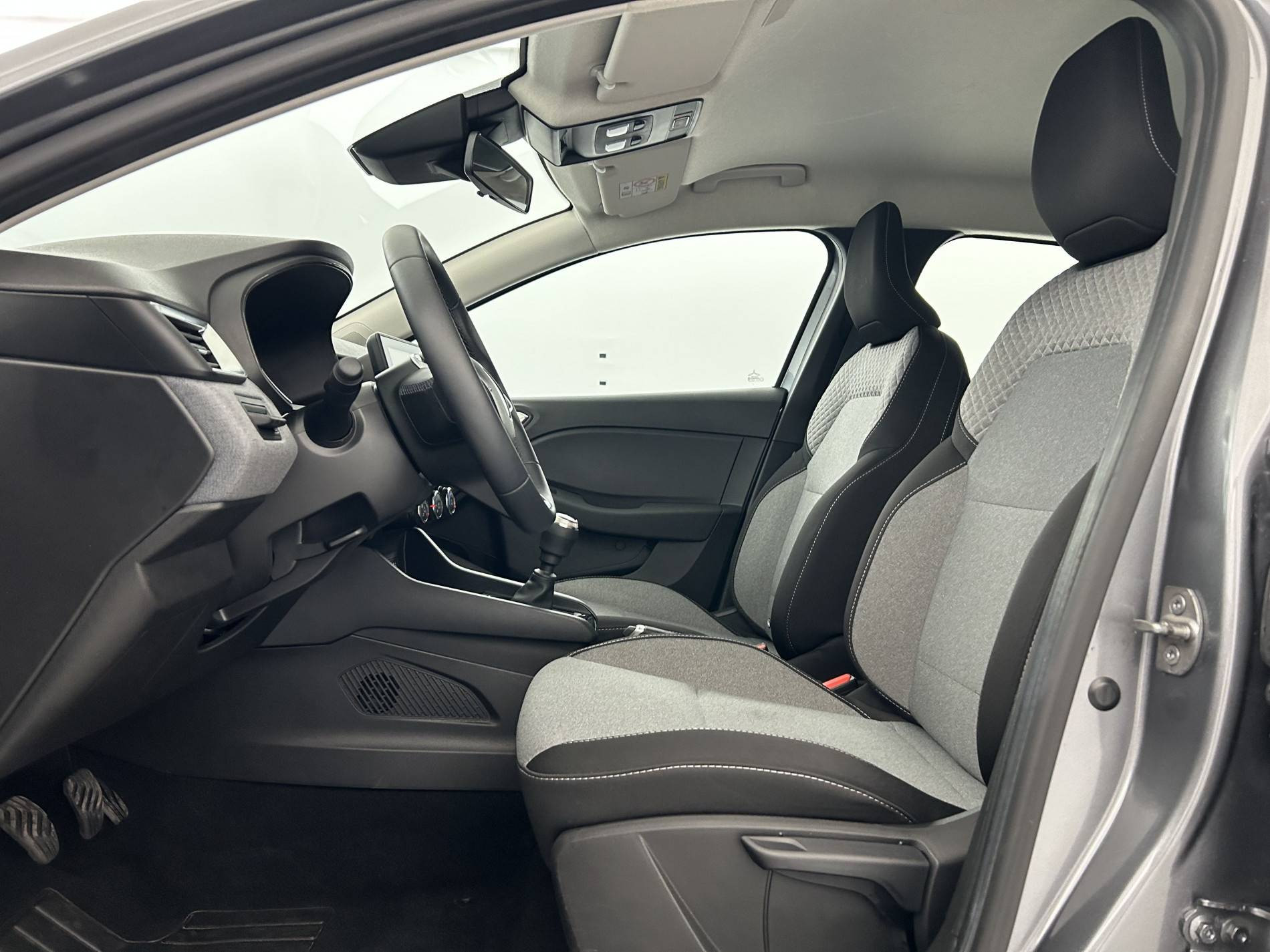 Vente en ligne Renault Clio 5 Clio TCe 90 au prix de 15 485 €