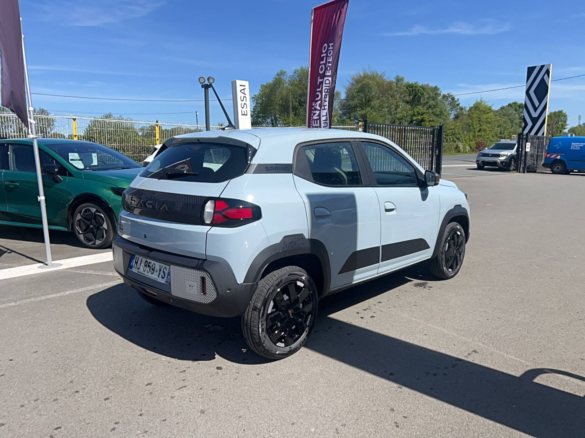 Vente en ligne Dacia Spring  electric 100 au prix de 19 990 €