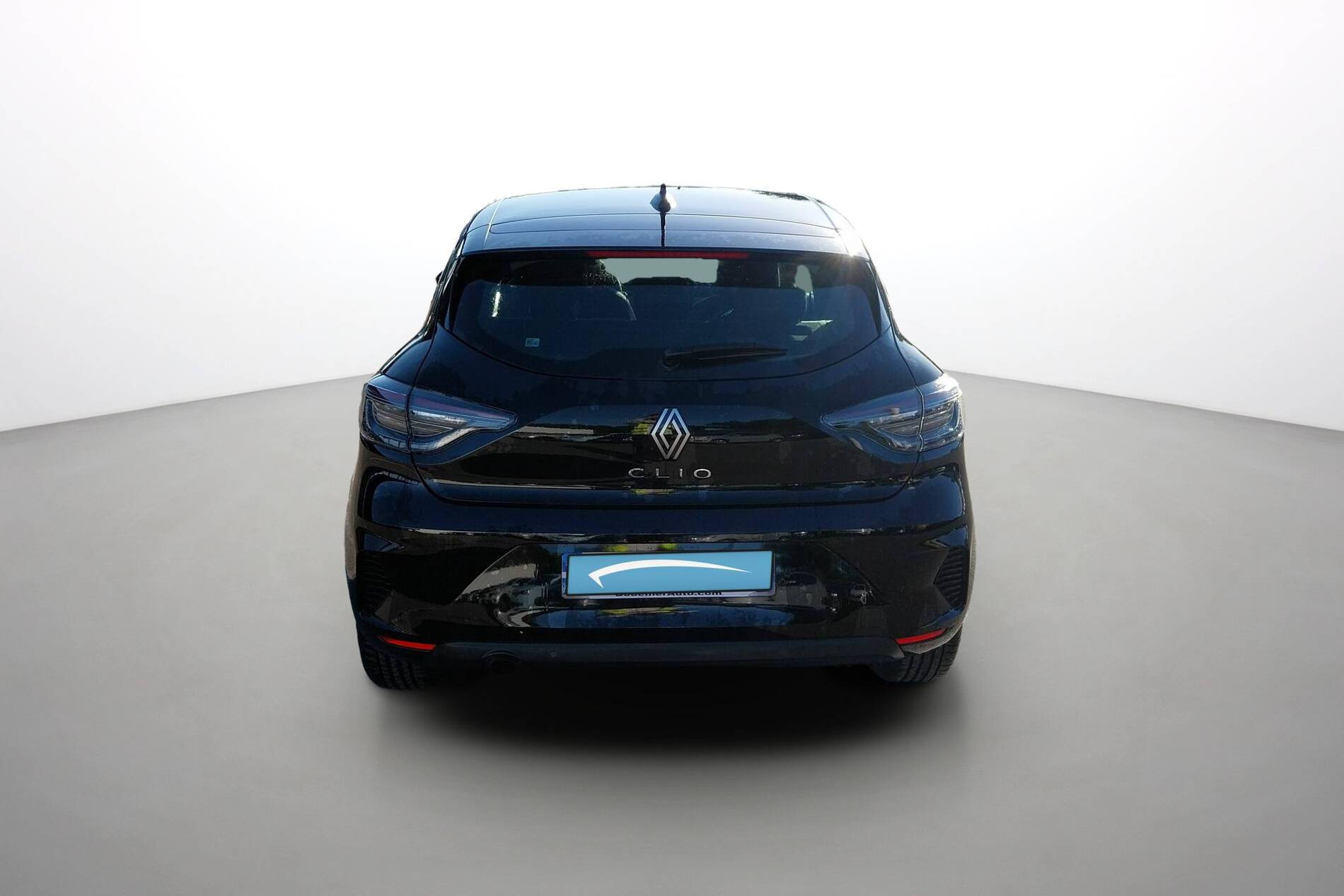 Vente en ligne Renault Clio 5 Clio Blue dCi 100 ch GSR2 au prix de 18 340 €