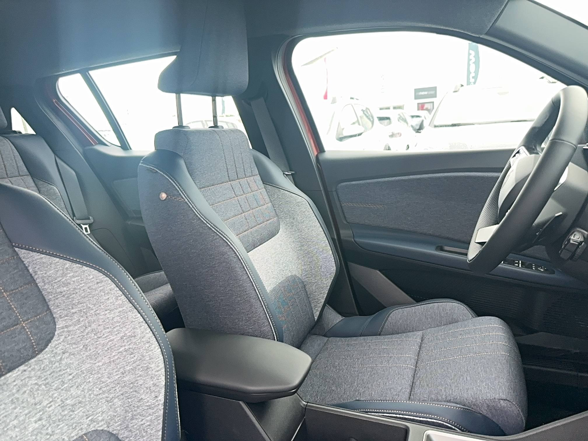 Vente en ligne Renault R4 E-Tech  150 ch autonomie confort au prix de 30 990 €