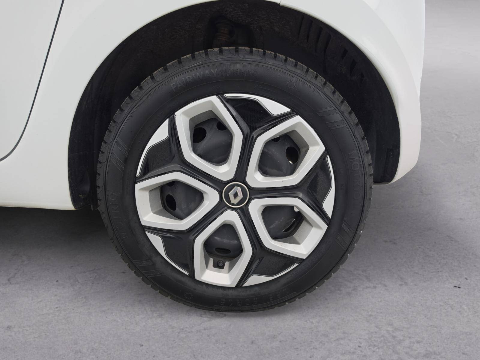 Vente en ligne Renault Twingo 3  SCe 65 au prix de 11 490 €