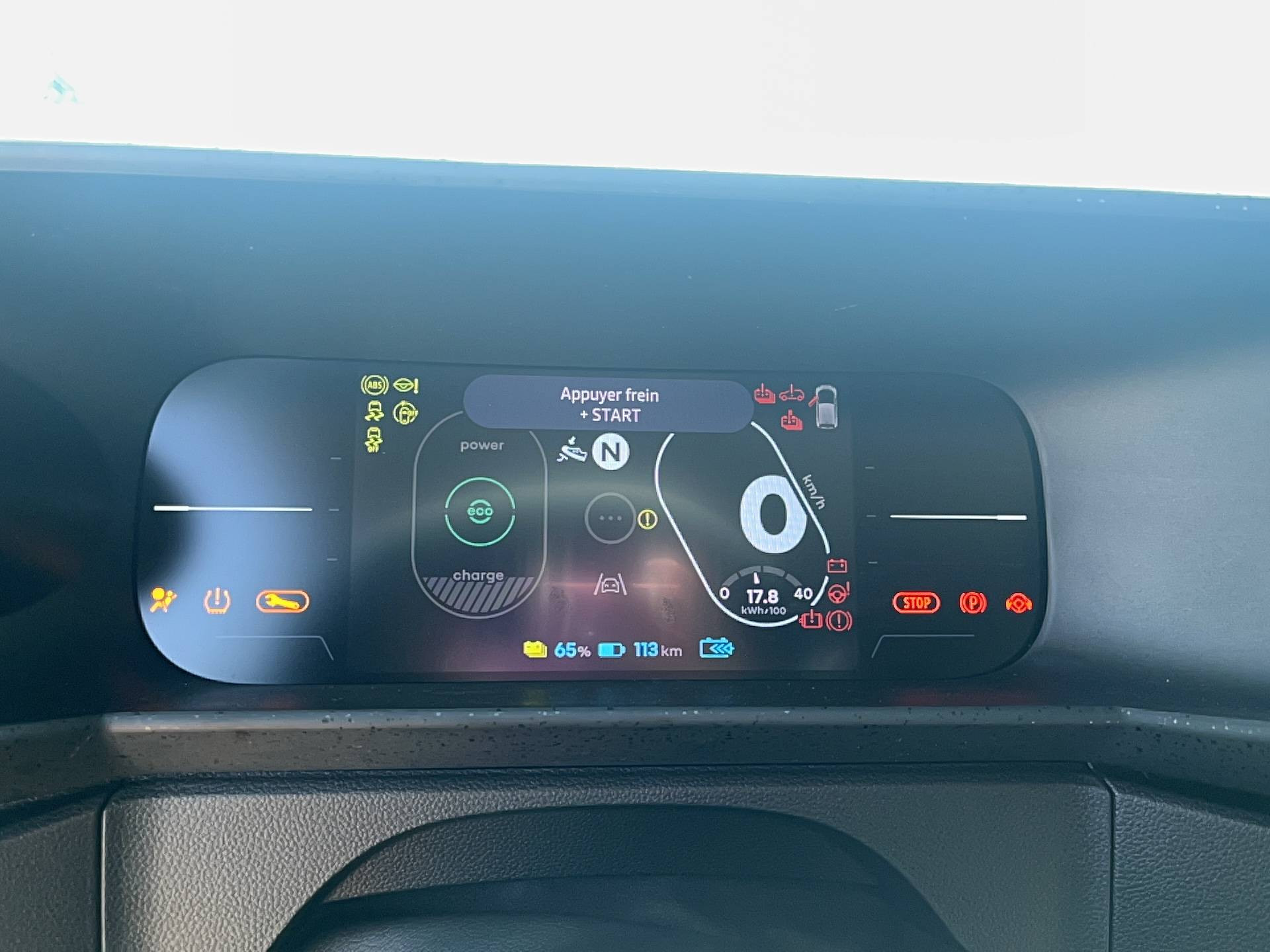Vente en ligne Renault Twingo Electrique  80 ch autonomie urbaine au prix de 22 560 €