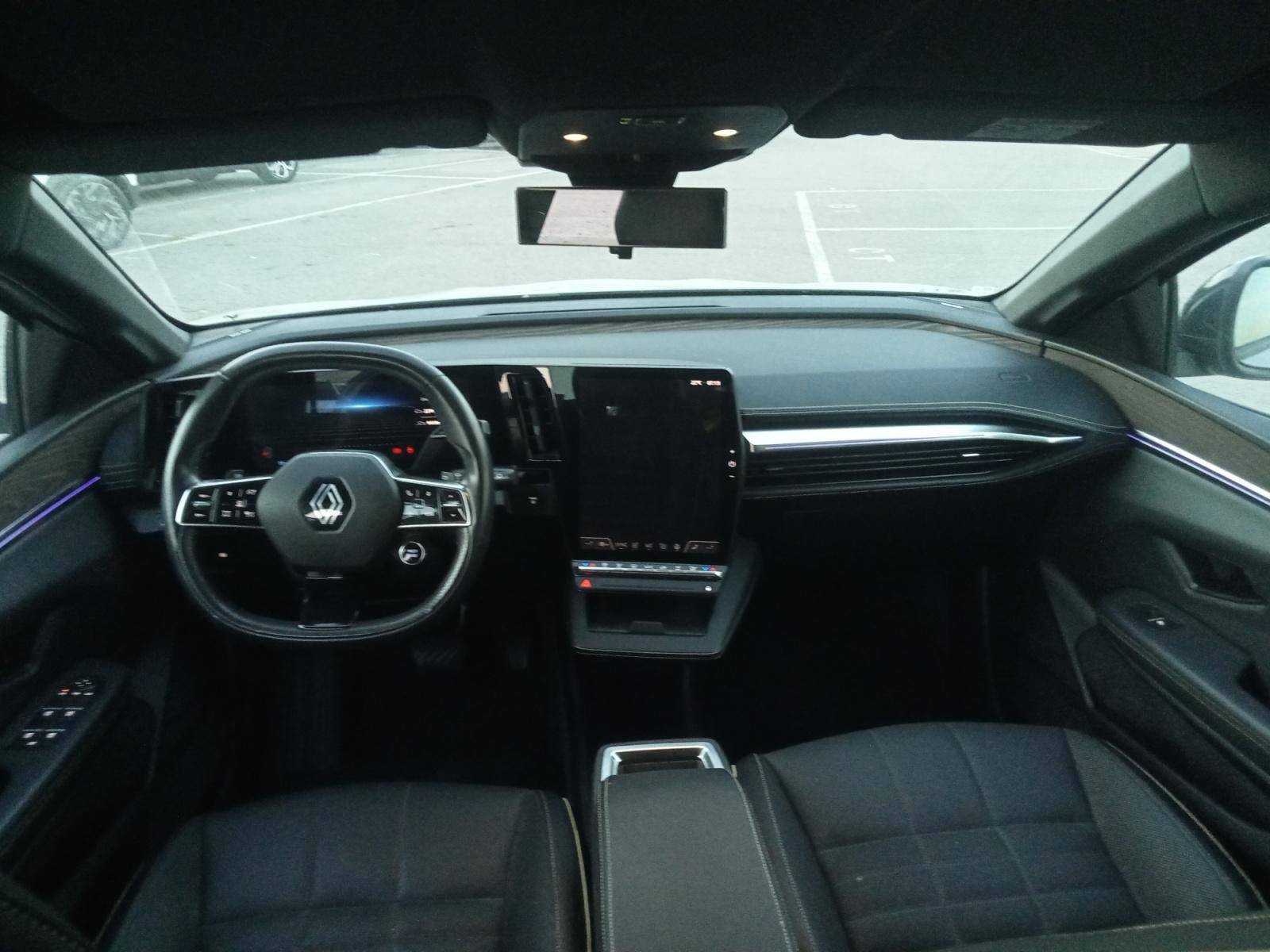 Vente en ligne Renault Megane E-Tech  EV60 220 ch super charge au prix de 21 990 €