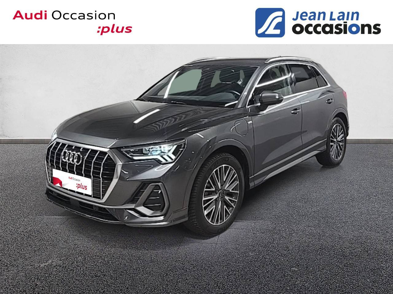 Vente en ligne AUDI Q3 Q3 45 TFSIe 245 ch S tronic 6 S line de 2022 au prix de 37 900 €