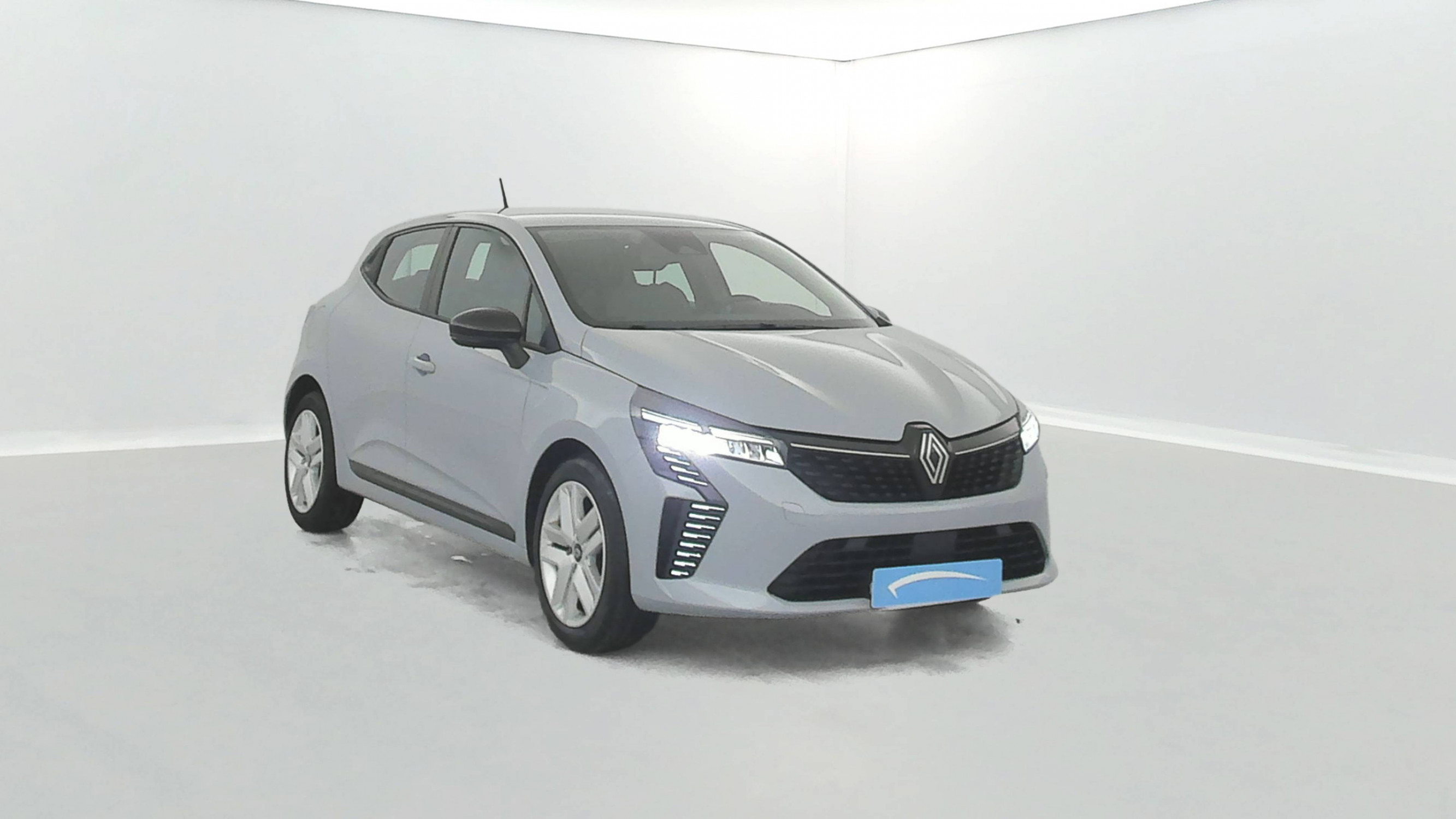 Vente en ligne Renault Clio 5 Clio TCe 90 au prix de 15 490 €