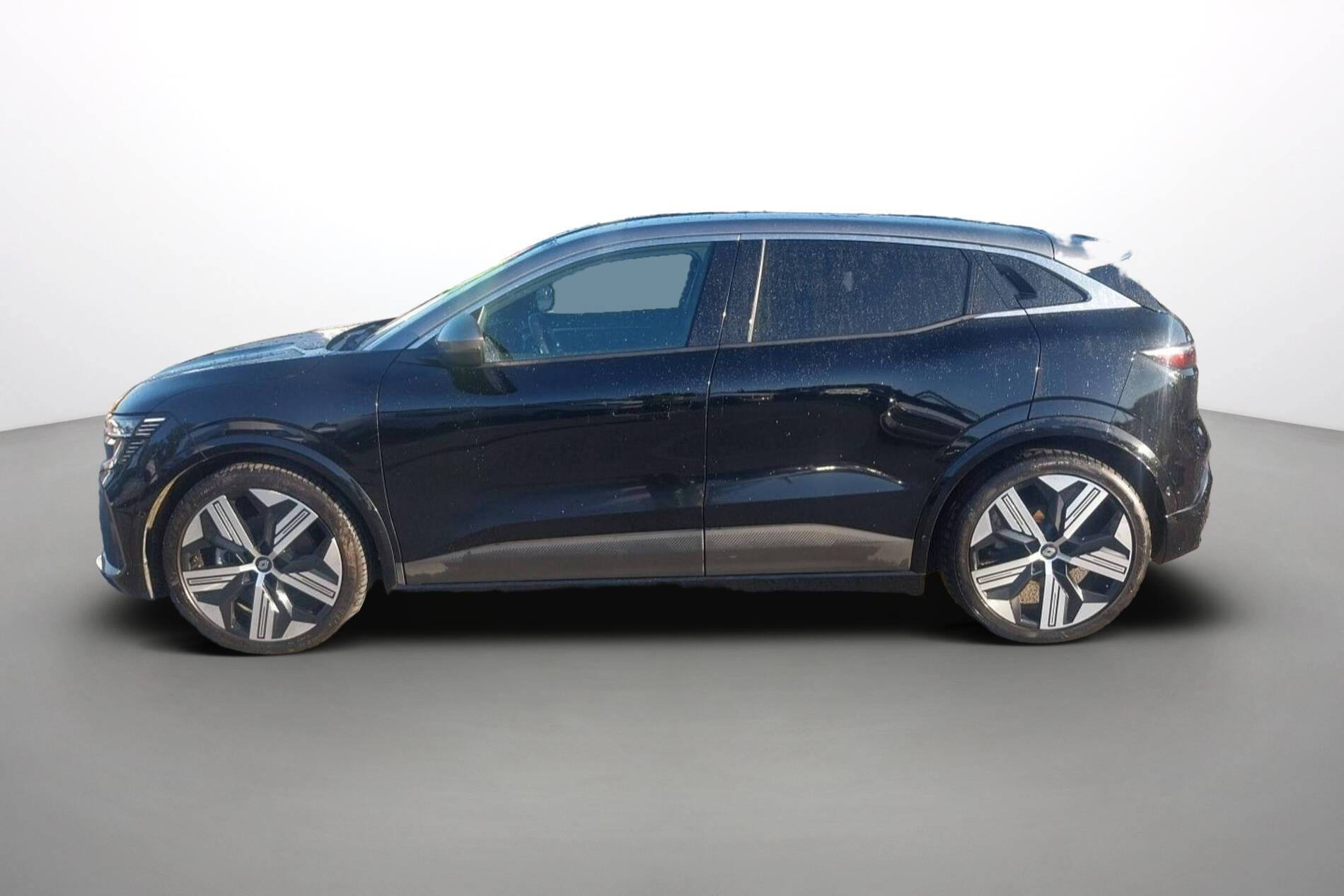 Vente en ligne Renault Megane E-Tech  EV60 220 ch super charge au prix de 26 990 €