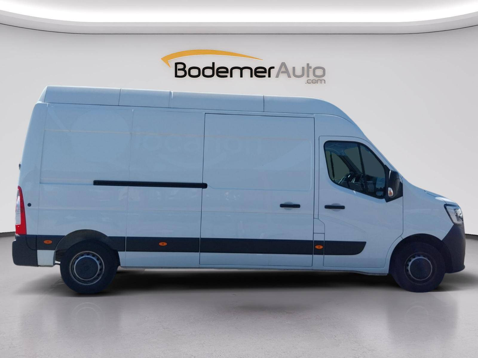 Vente en ligne Renault Master Fourgon MASTER FGN TRAC F3500 L3H3 BLUE DCI 135 au prix de 26 490 €