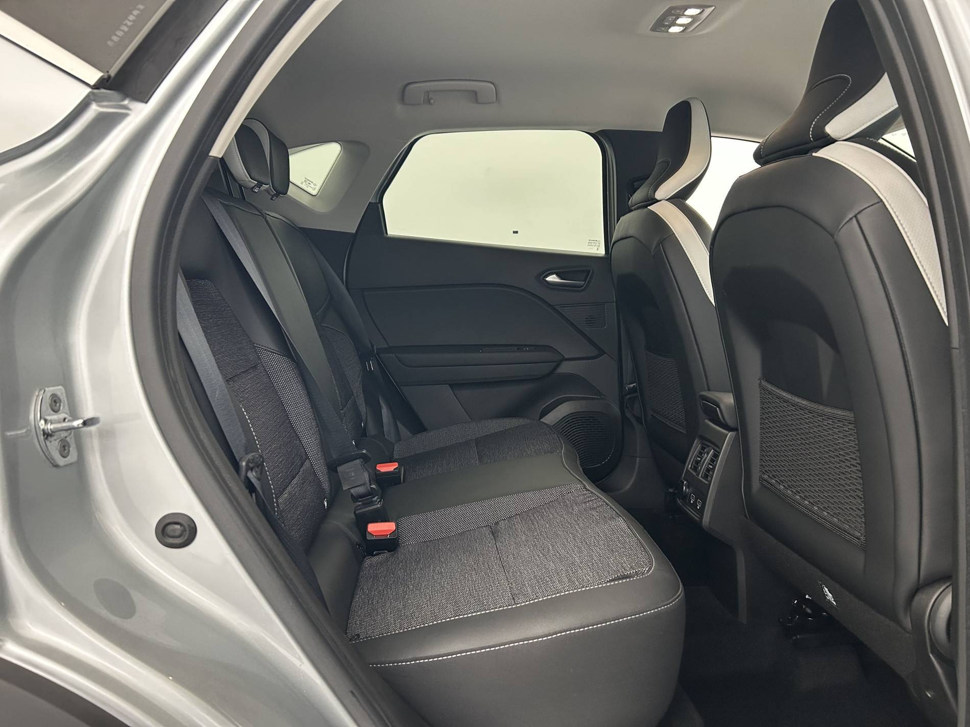 Vente en ligne Renault Captur  TCe 130 EDC FAP au prix de 17 190 €