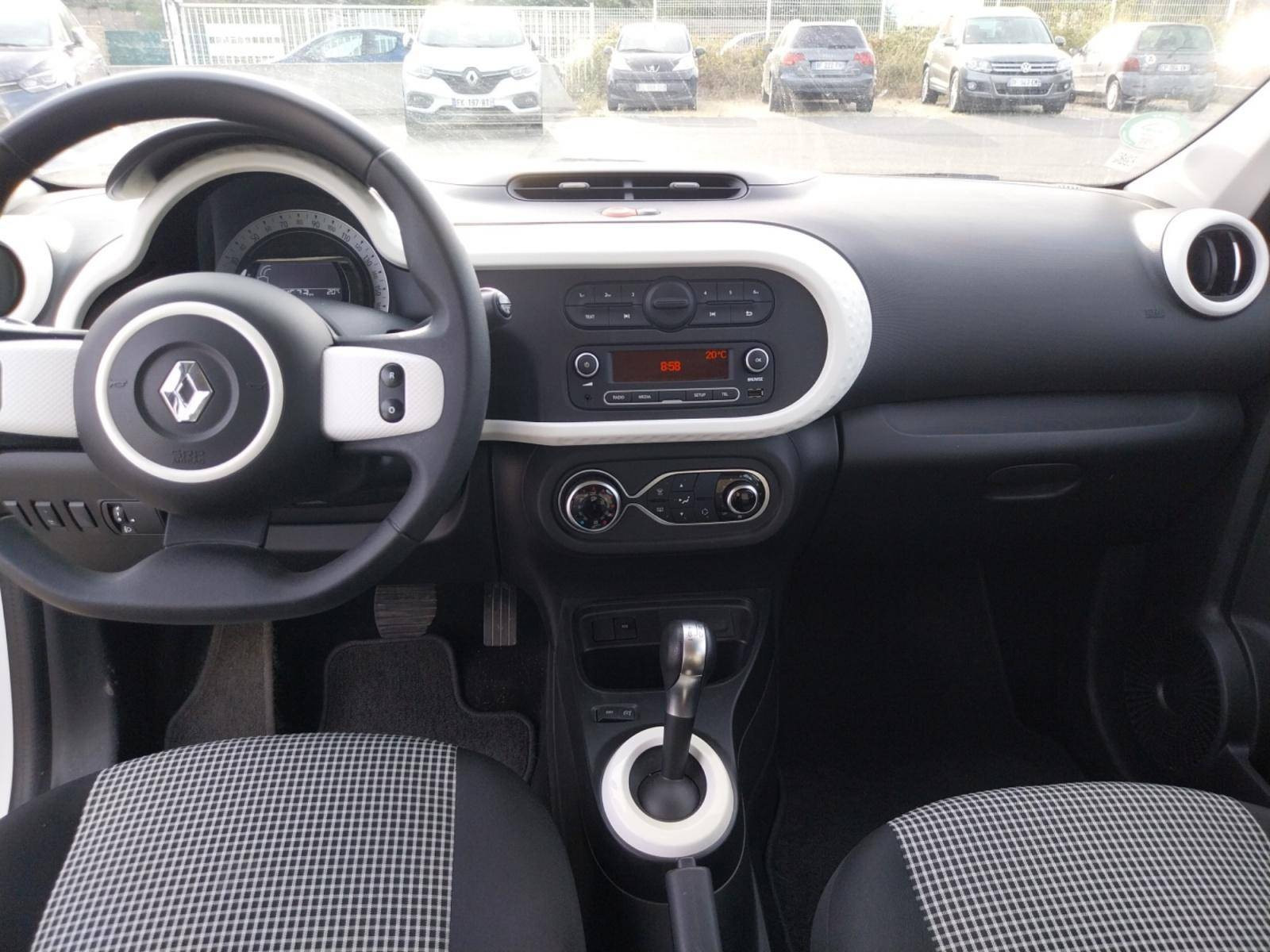 Vente en ligne Renault Twingo Electrique Twingo III E-Tech au prix de 12 390 €
