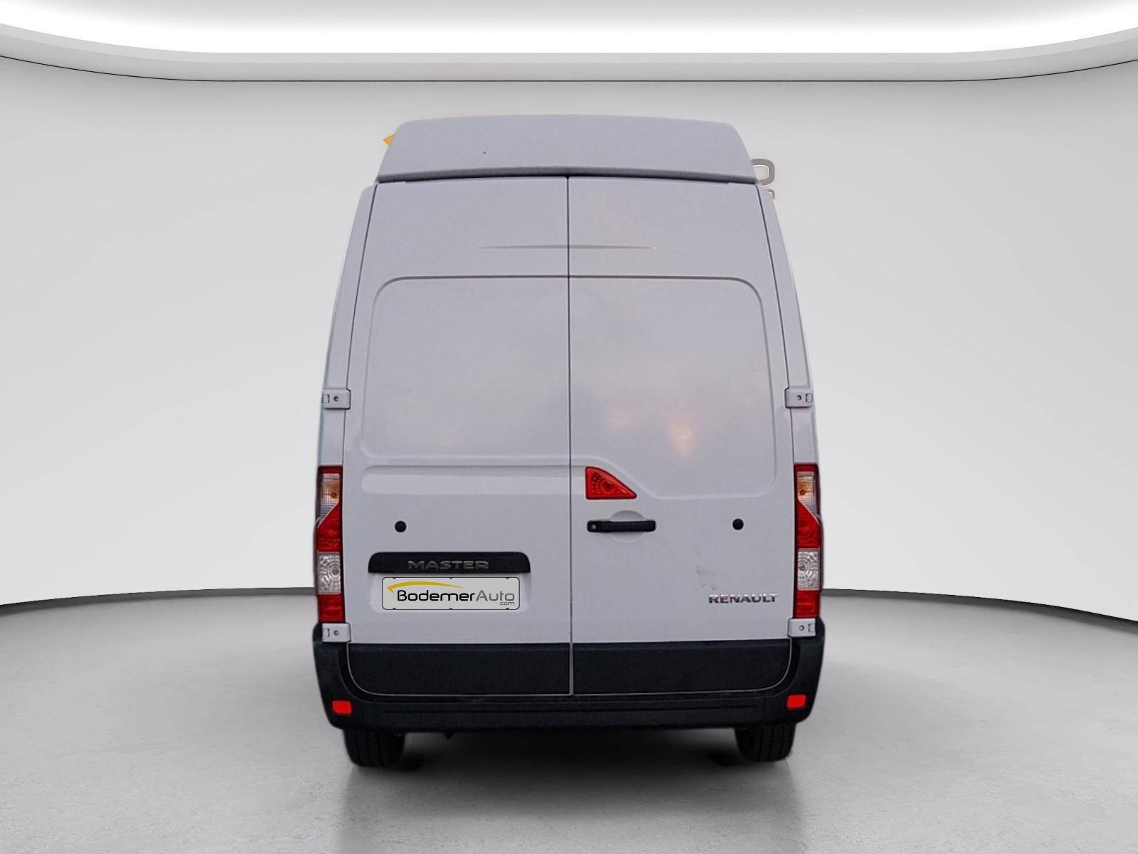 Vente en ligne Renault Master Fourgon MASTER FGN TRAC F3500 L3H3 BLUE DCI 135 au prix de 25 990 €