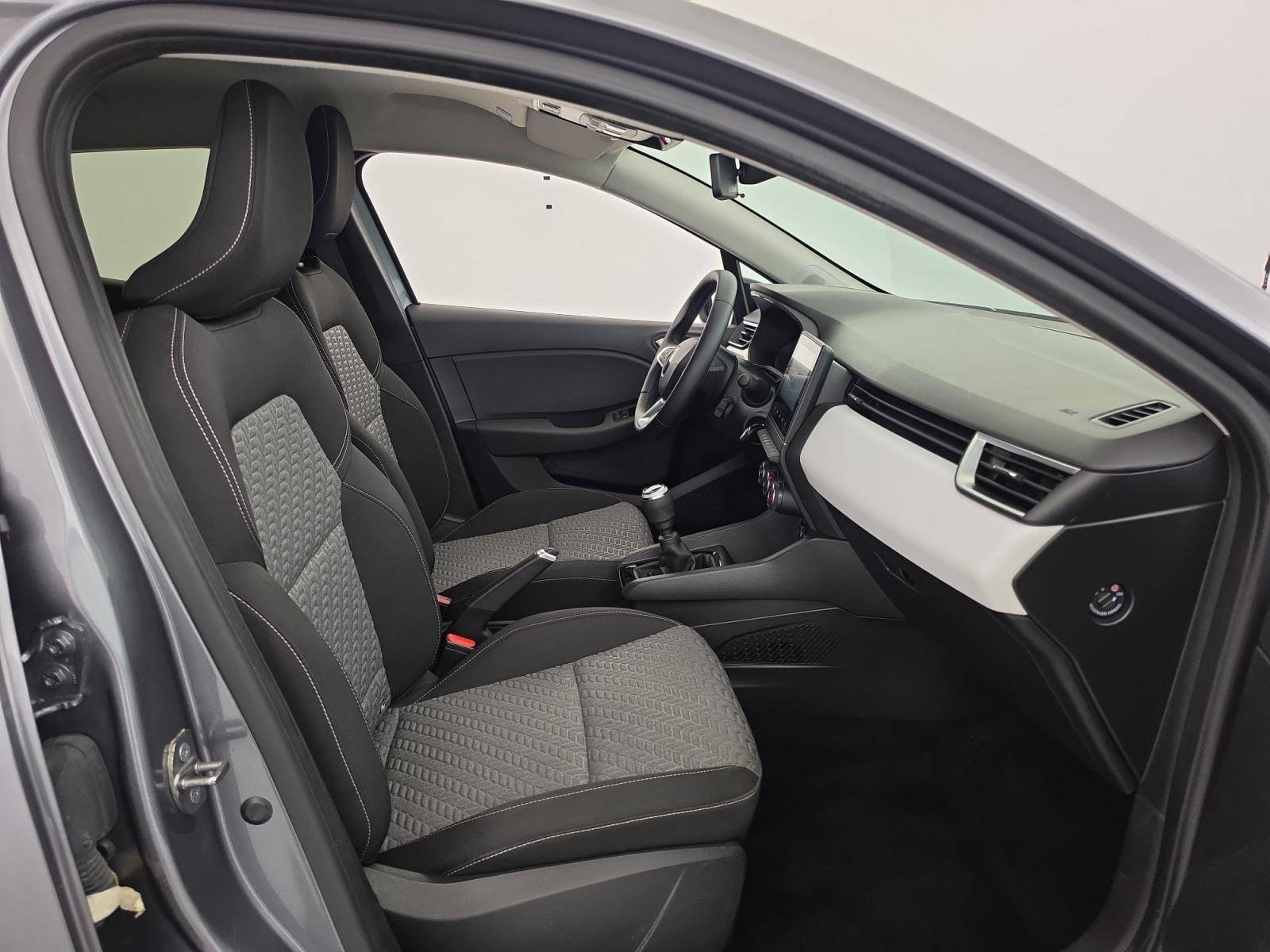 Vente en ligne Renault Clio 5 Clio TCe 90 au prix de 13 990 €
