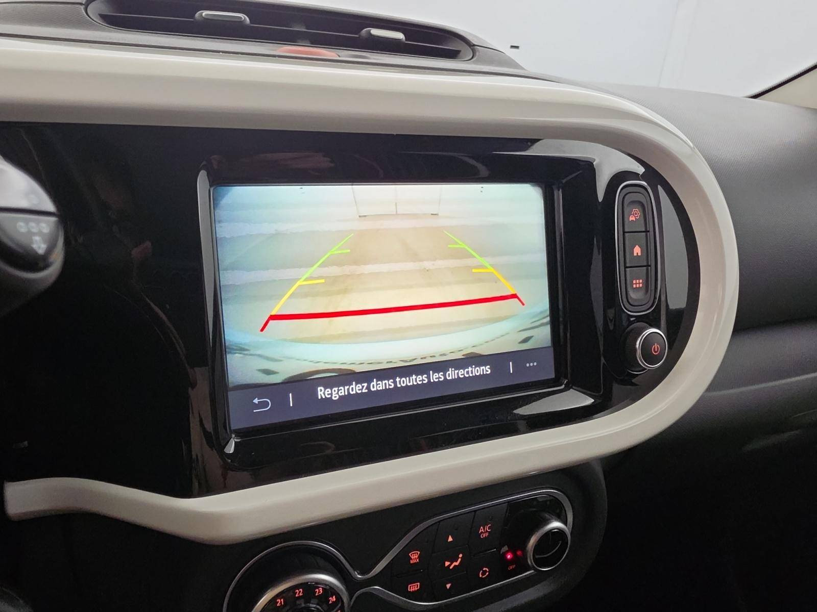 Vente en ligne Renault Twingo Electrique Twingo III E-Tech au prix de 14 490 €