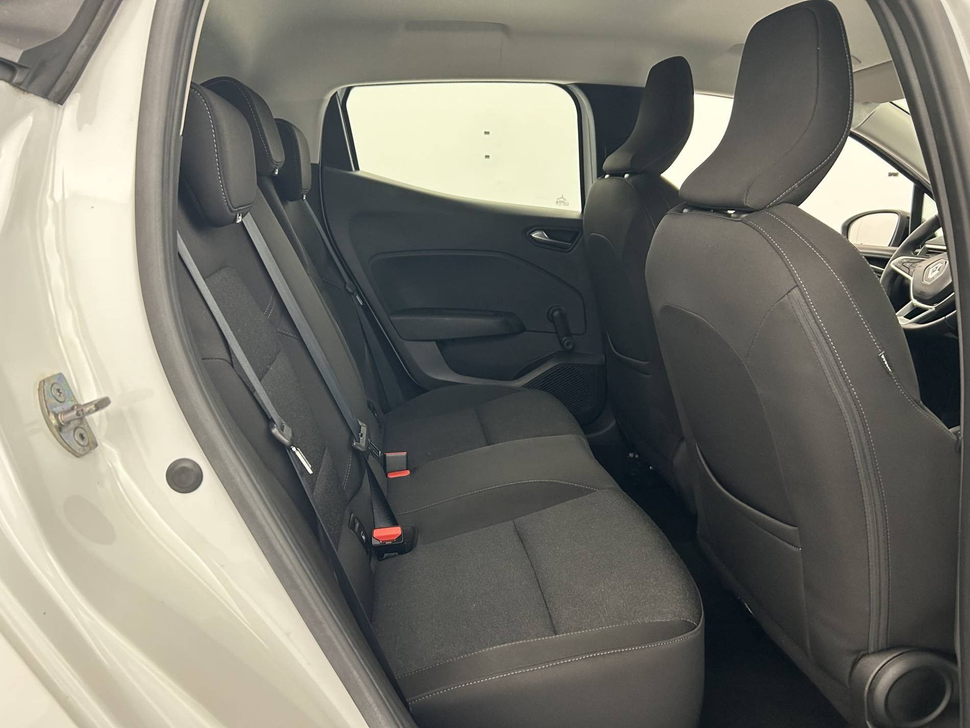 Vente en ligne Renault Clio 5 Clio TCe 90 au prix de 13 990 €