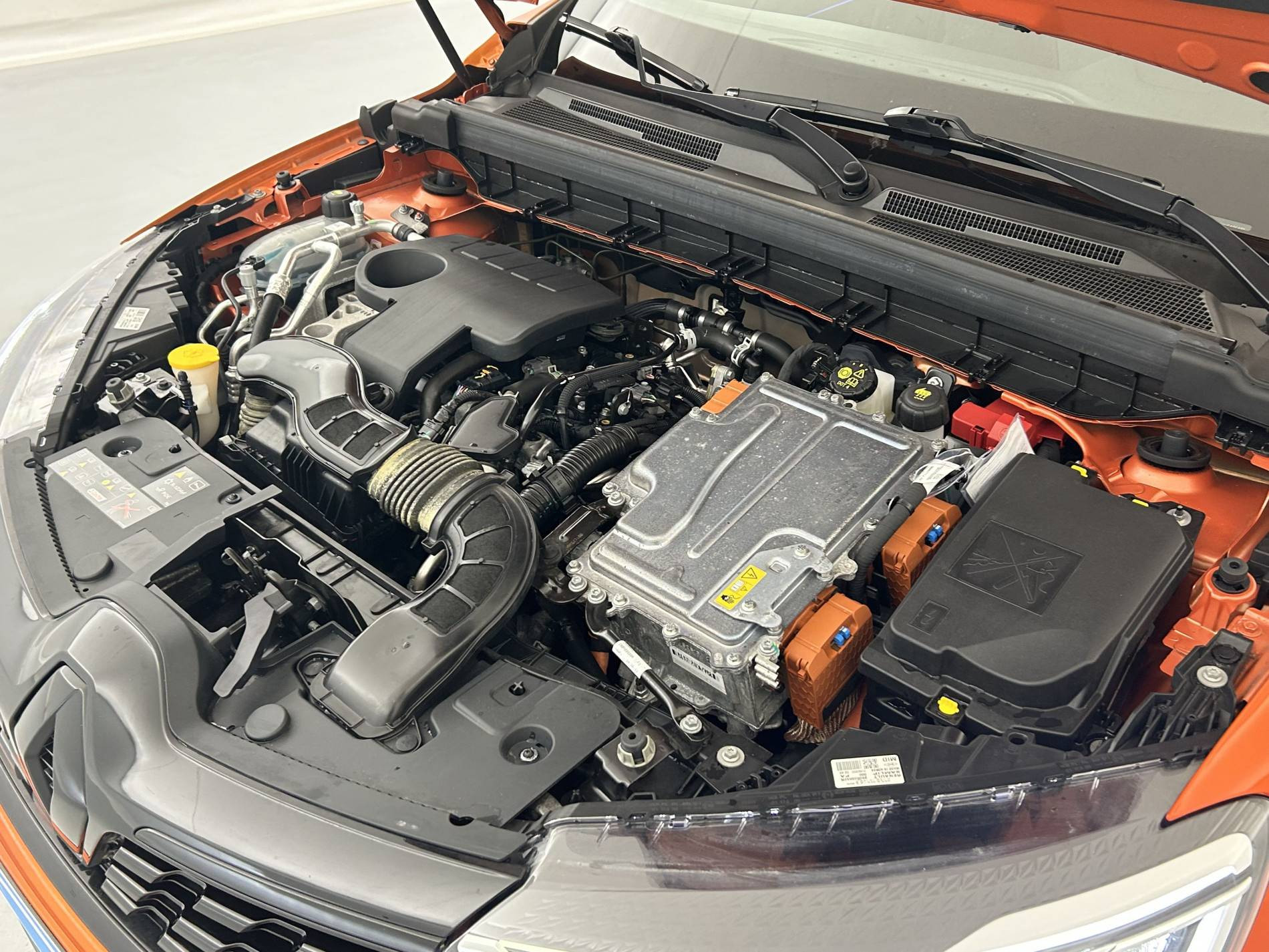 Vente en ligne Renault Arkana  E-Tech hybride 145 - 22 au prix de 23 590 €