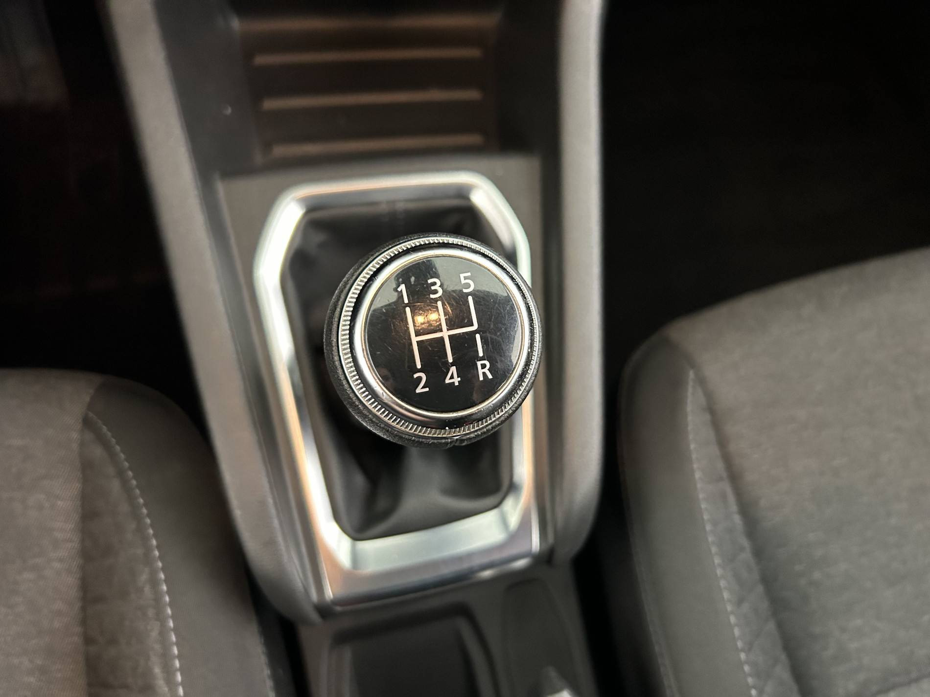 Vente en ligne Renault Clio 5 Clio SCe 75 au prix de 10 490 €