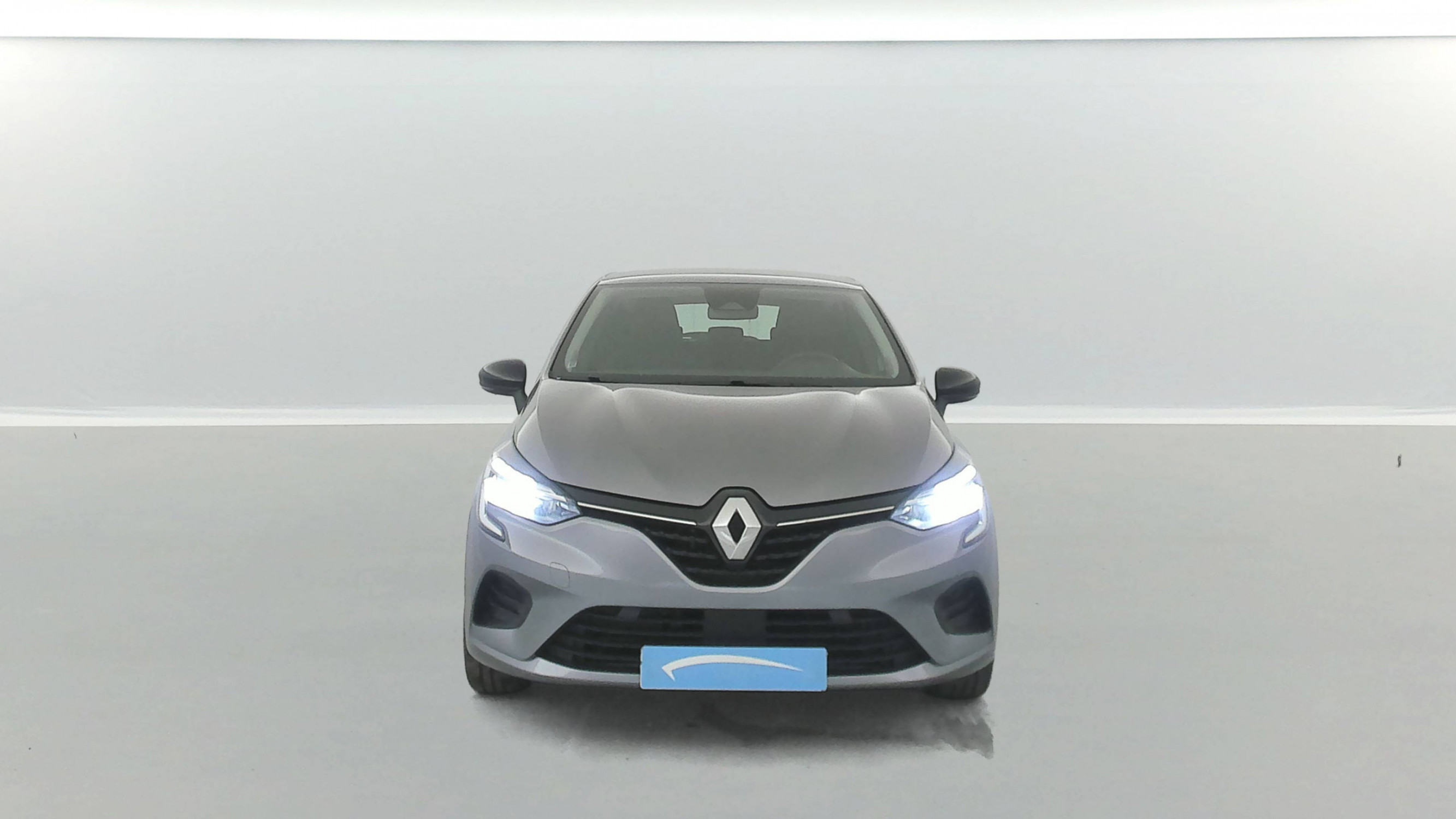 Vente en ligne Renault Clio 5 Clio E-Tech full hybrid 145 au prix de 16 990 €