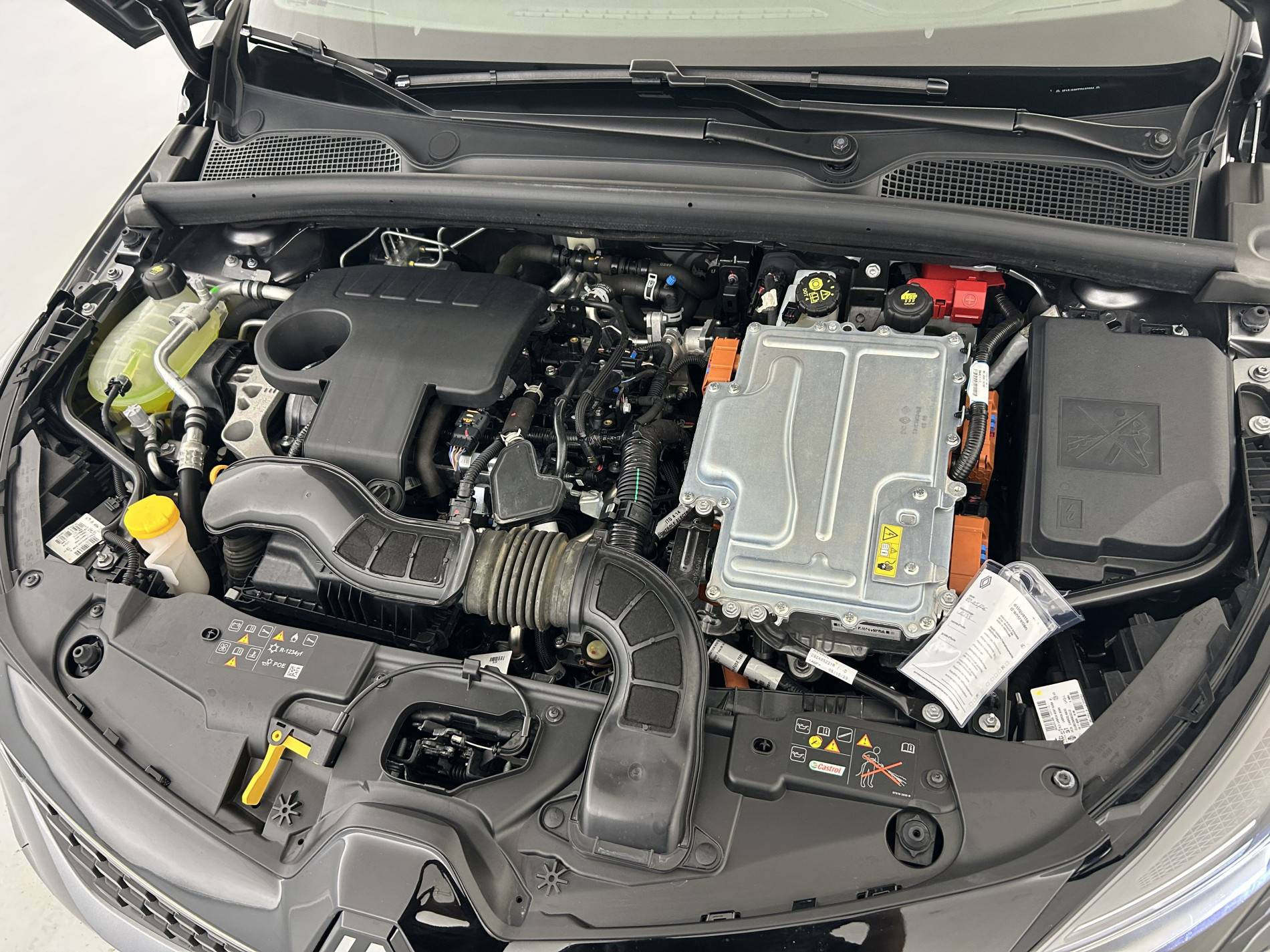 Vente en ligne Renault Clio 5 Clio E-Tech full hybrid 145 au prix de 19 990 €
