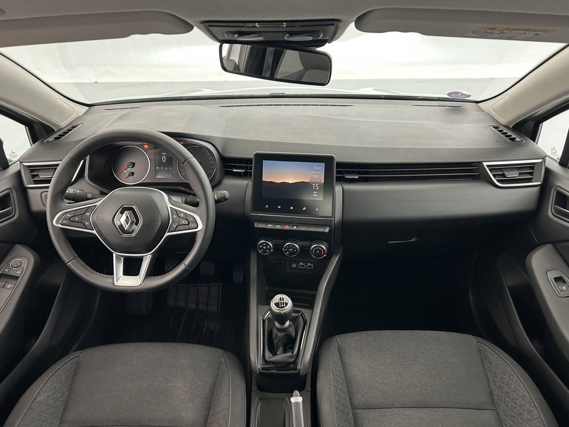 Vente en ligne Renault Clio 5 Clio TCe 90 au prix de 15 990 €