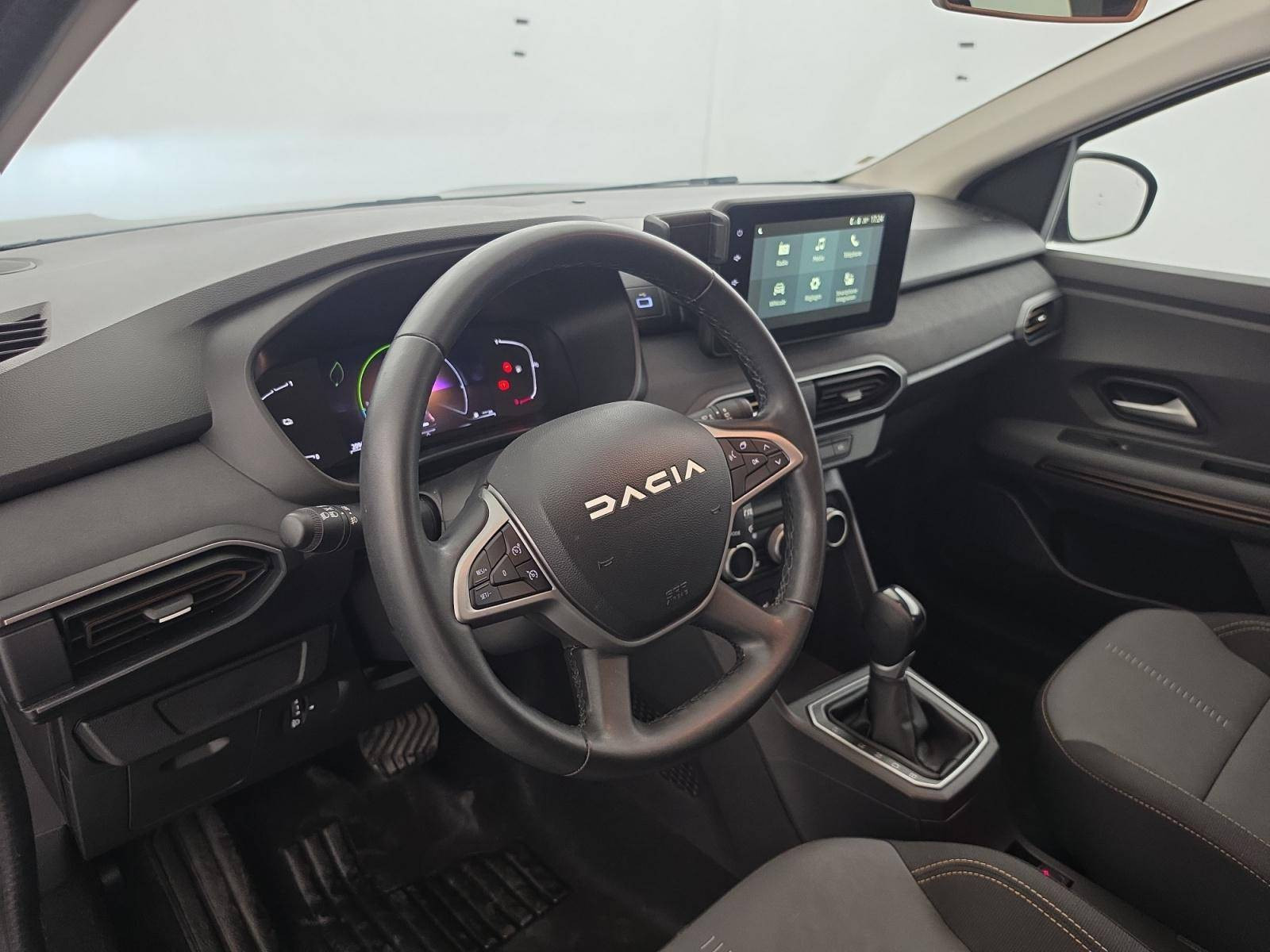 Vente en ligne Dacia Jogger  Hybrid 140 5 places au prix de 22 290 €