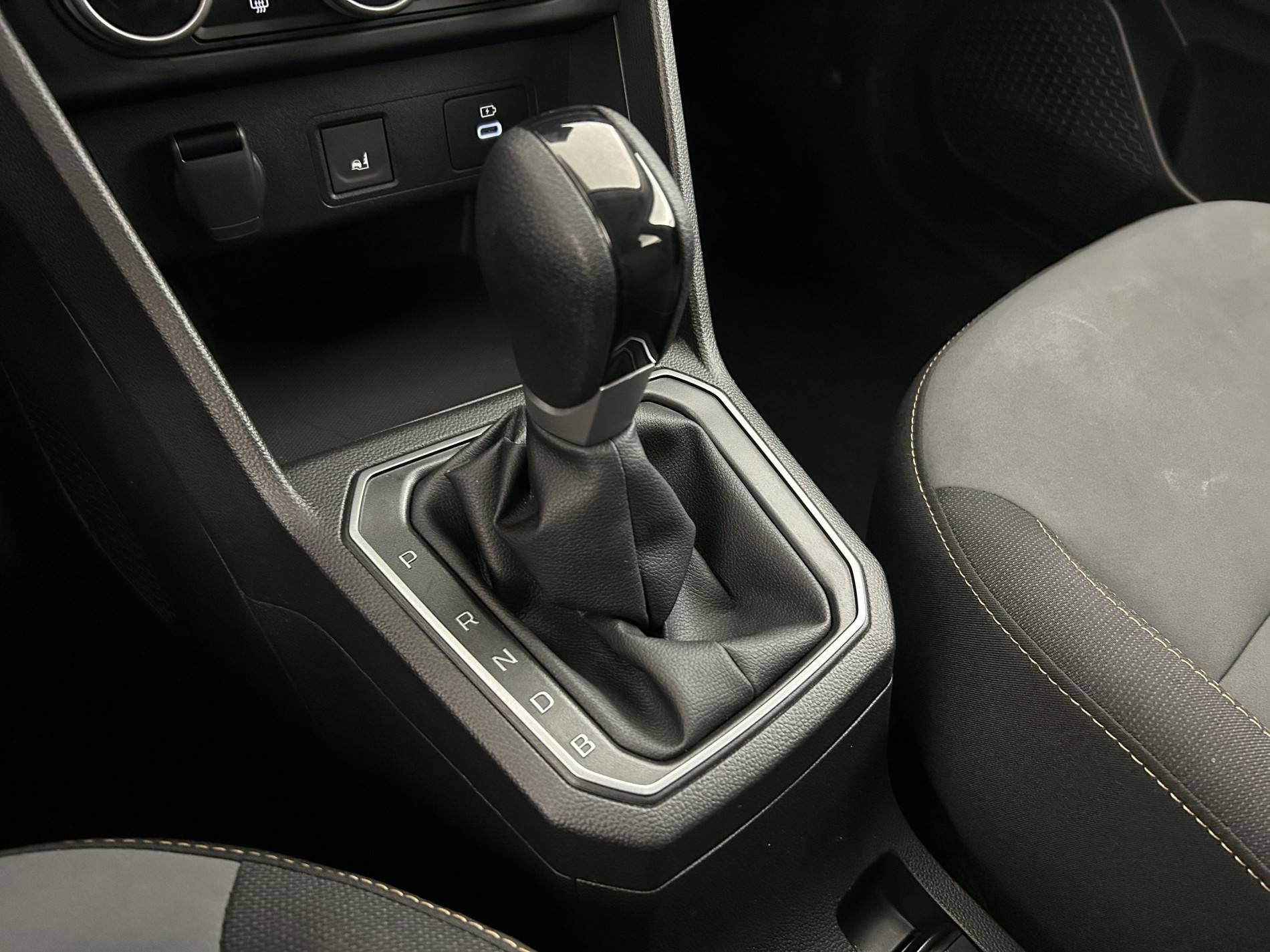 Vente en ligne Dacia Jogger  Hybrid 140 7 places GSR2 au prix de 24 790 €