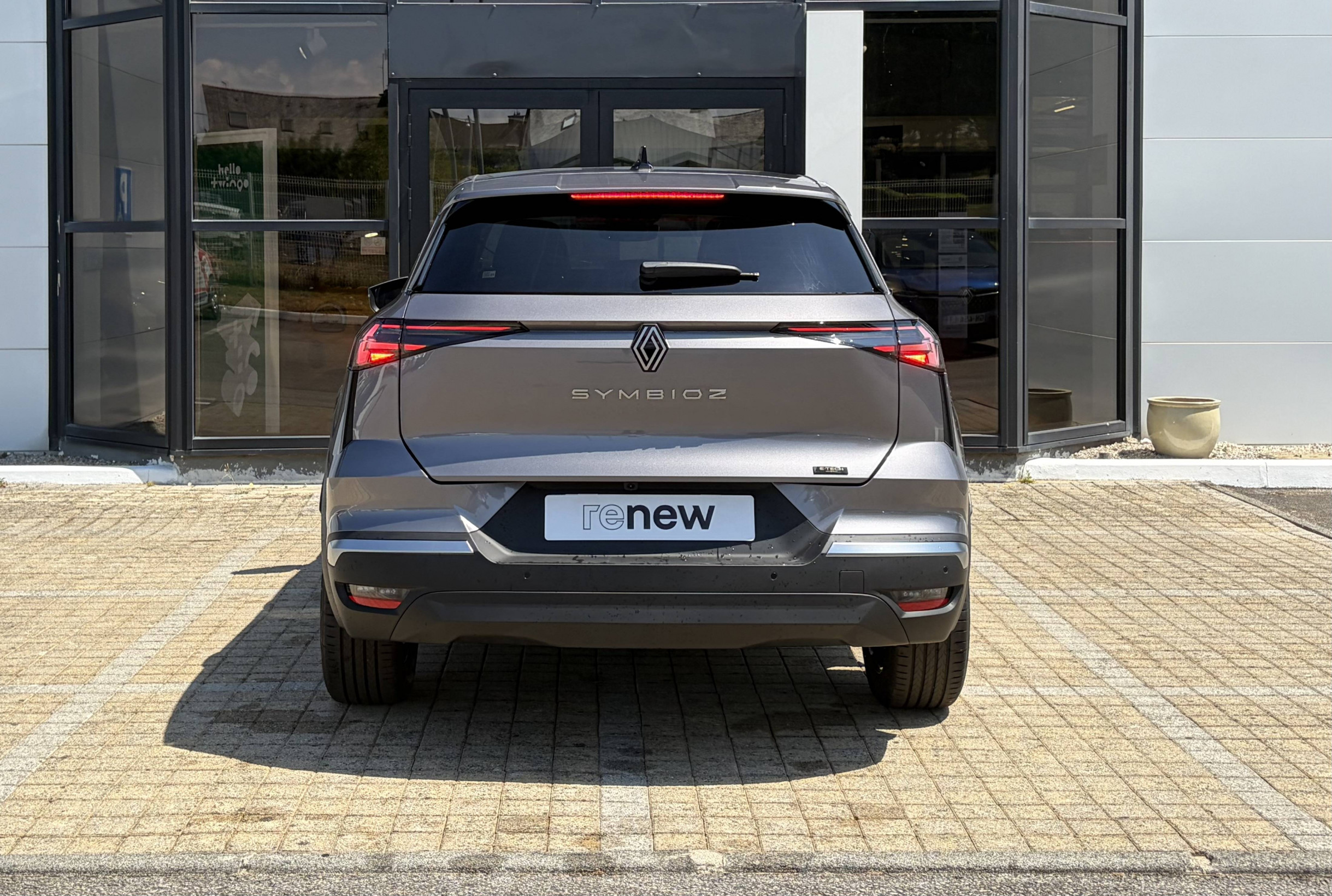 Vente en ligne Renault Symbioz  E-Tech full hybrid 160 ch au prix de 33 690 €