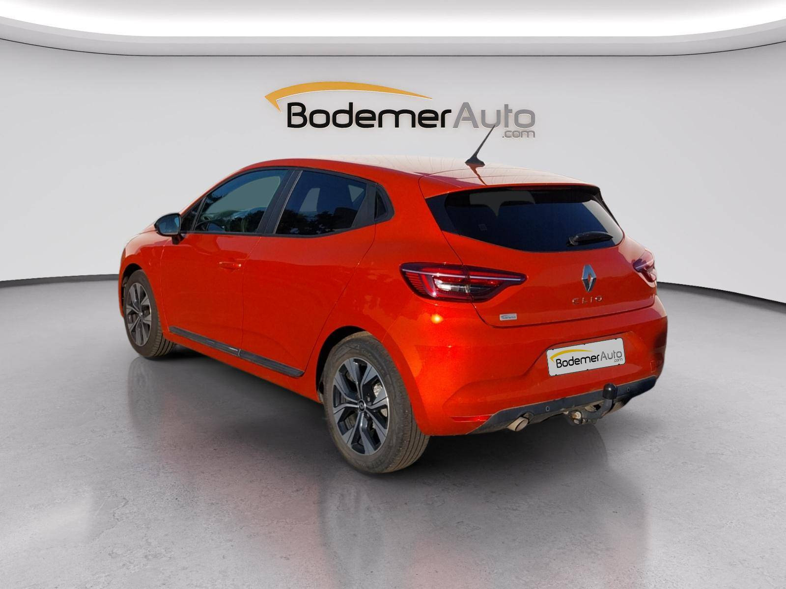 Vente en ligne Renault Clio 5 Clio SCe 65 au prix de 14 491 €