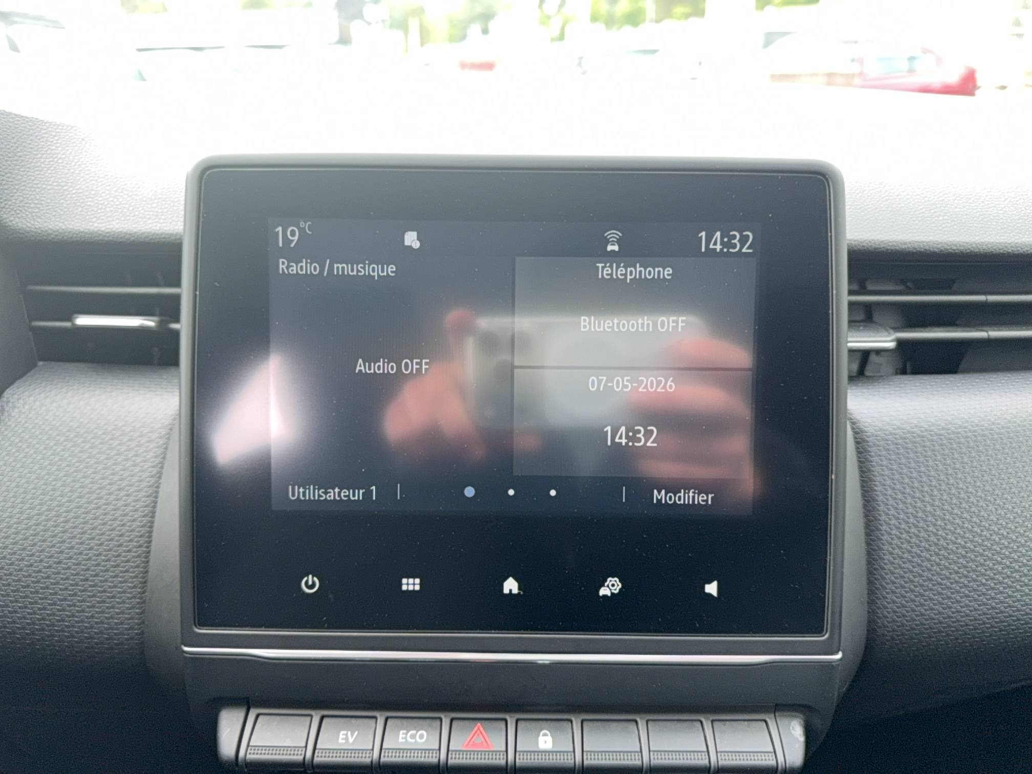 Vente en ligne Renault Clio 5 Clio E-Tech 140 - 21N au prix de 13 290 €