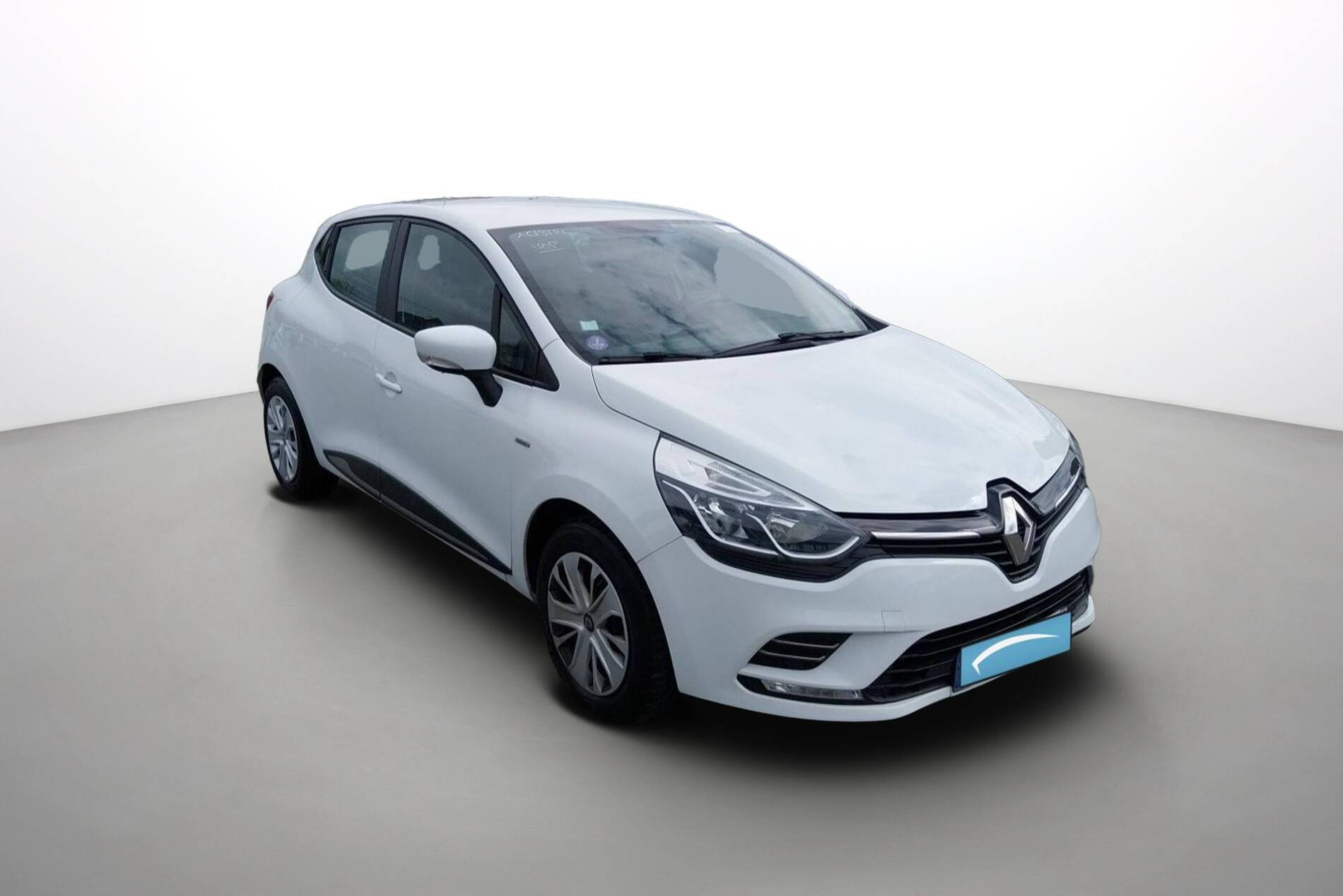 Vente en ligne Renault Clio 4 Clio TCe 75 E6C au prix de 10 690 €