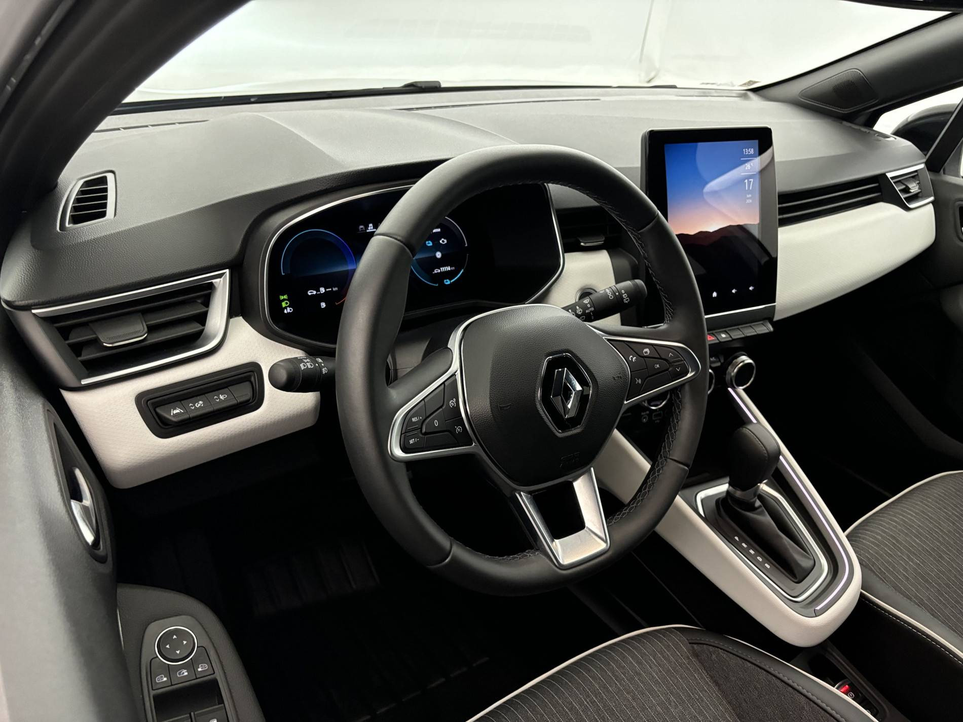 Vente en ligne Renault Clio 5 Clio E-Tech full hybrid 145 au prix de 18 890 €