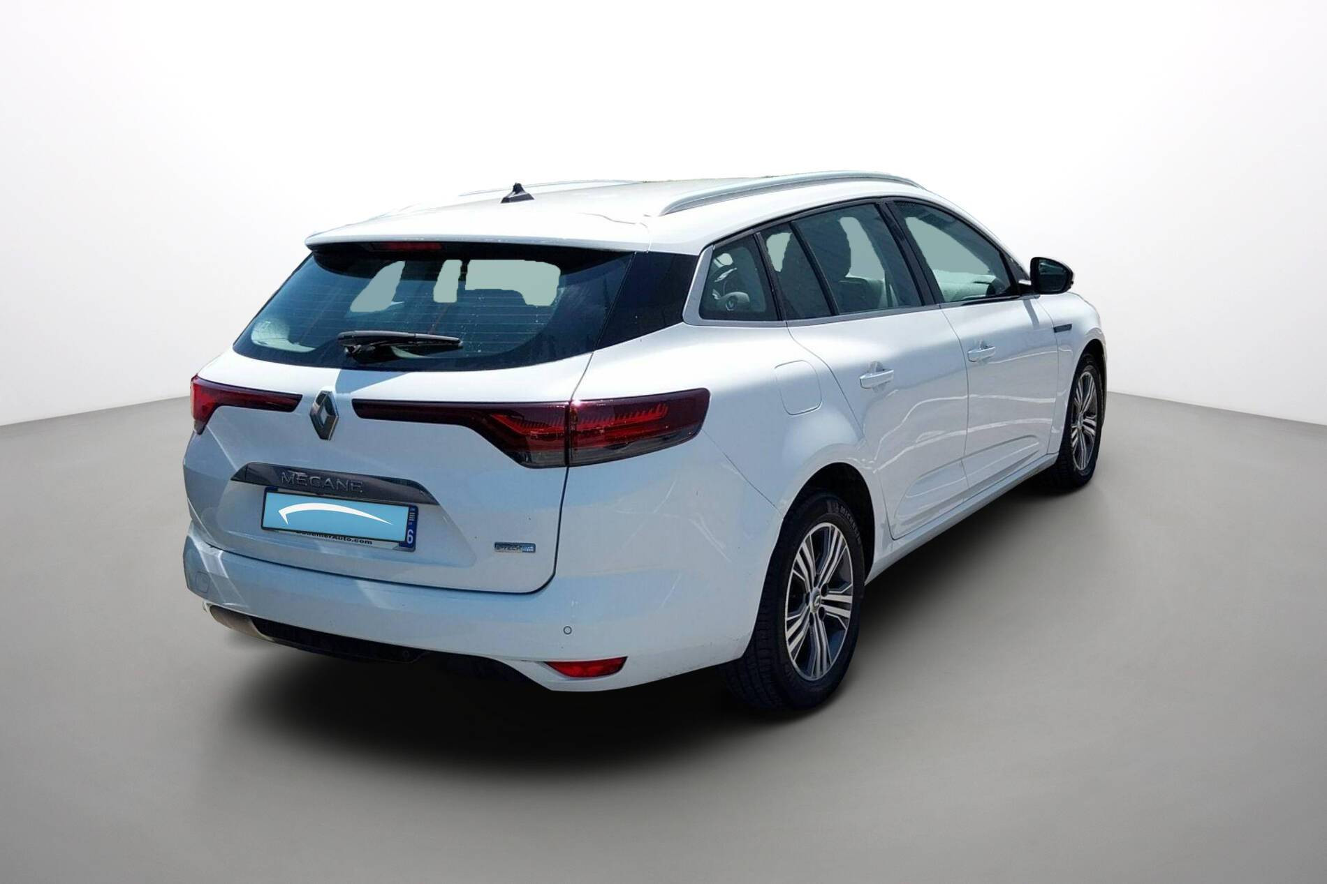 Vente en ligne Renault Megane 4 Estate  E-Tech plug-in Hybrid 160 au prix de 18 490 €