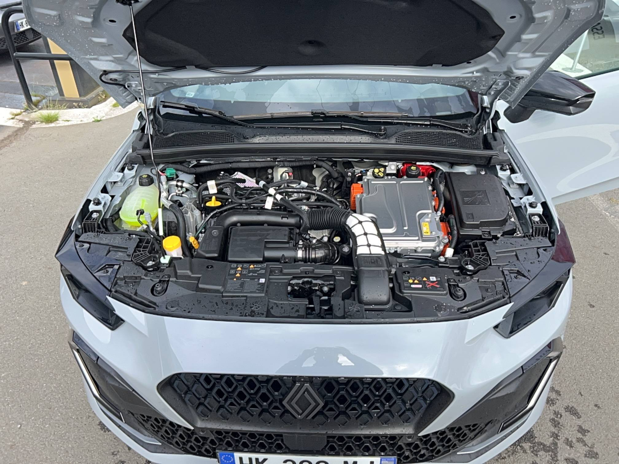 Vente en ligne Renault Clio 6 Clio E-Tech full hybrid 160 ch au prix de 29 990 €